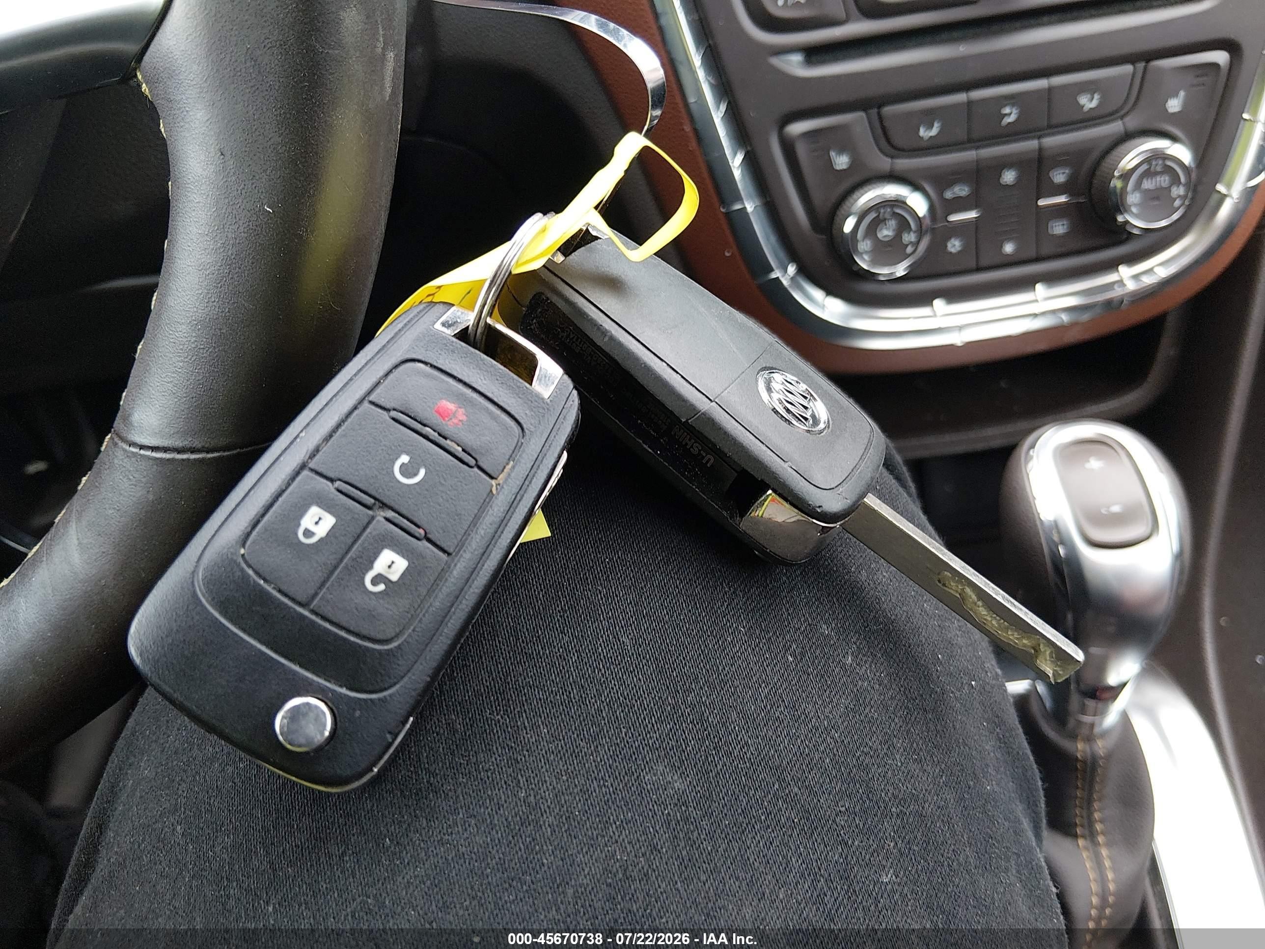 2015 Buick Encore Leather Белый vin: KL4CJCSB1FB239428
