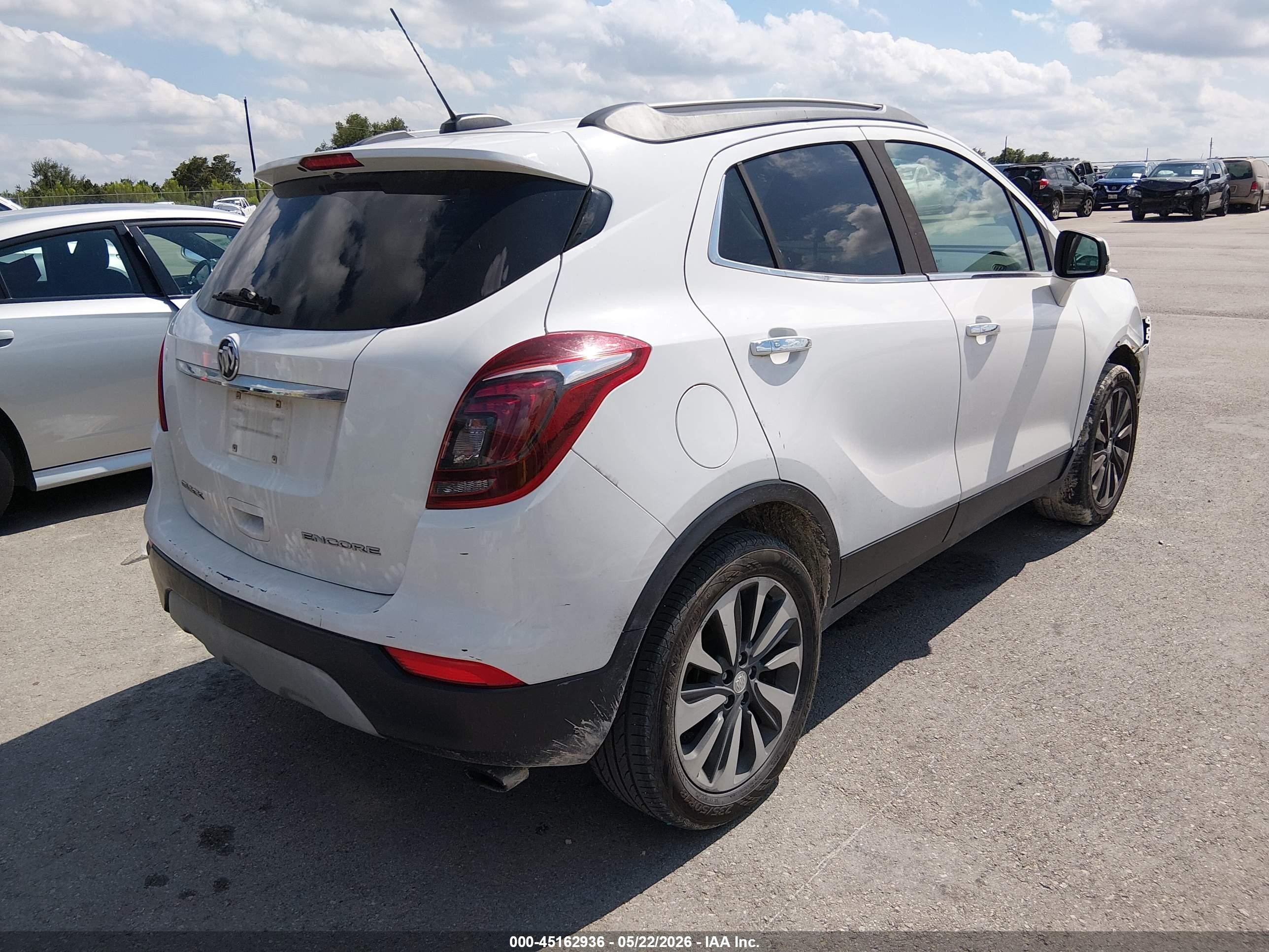 2018 Buick Encore Essence White vin: KL4CJCSB1JB526812