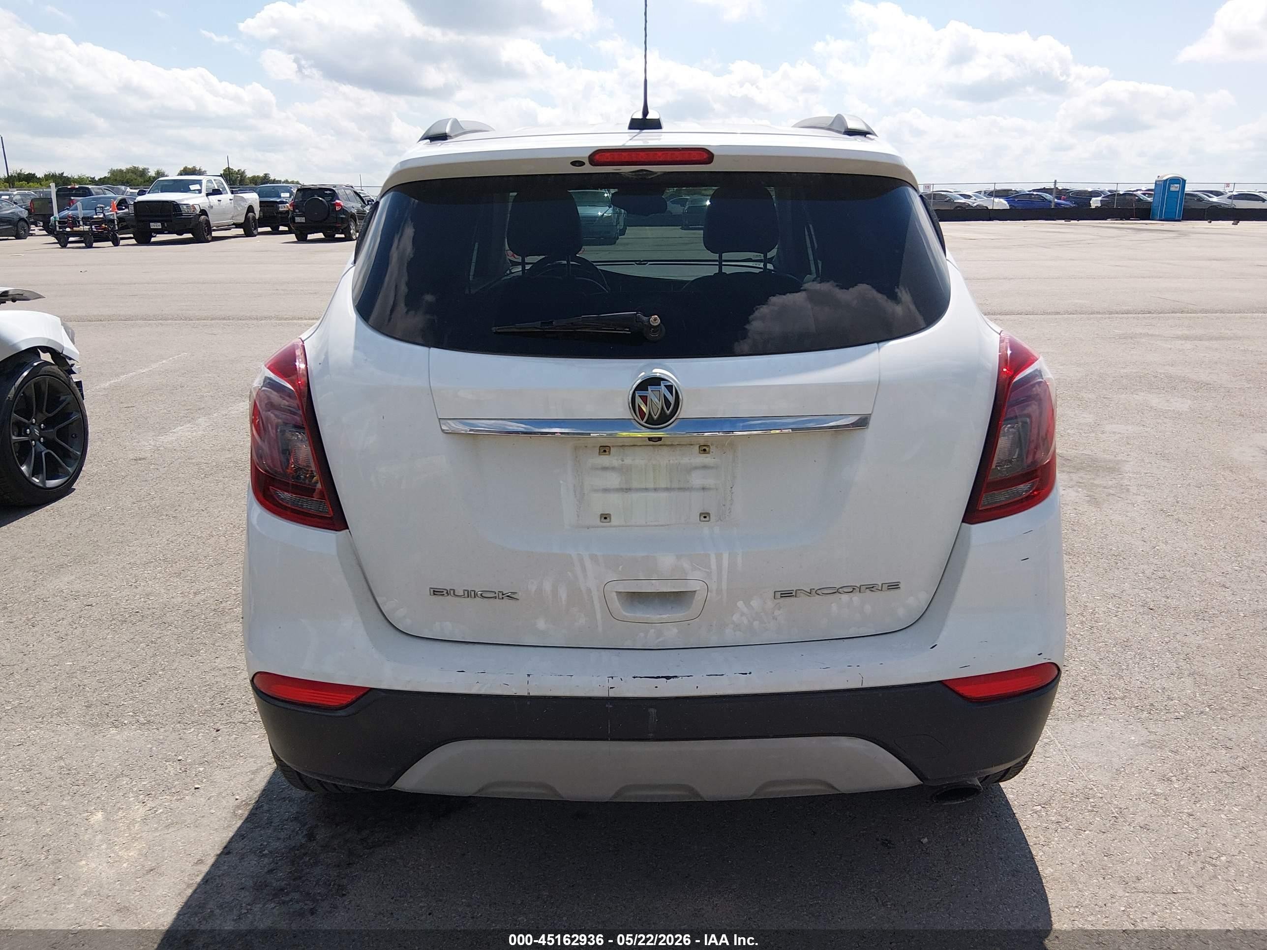 2018 Buick Encore Essence White vin: KL4CJCSB1JB526812