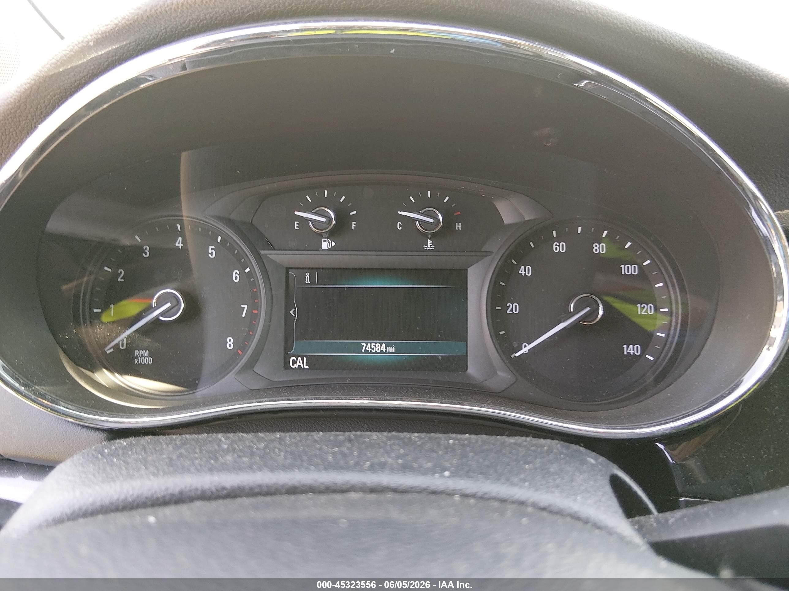2018 Buick Encore Essence White vin: KL4CJCSB1JB532626