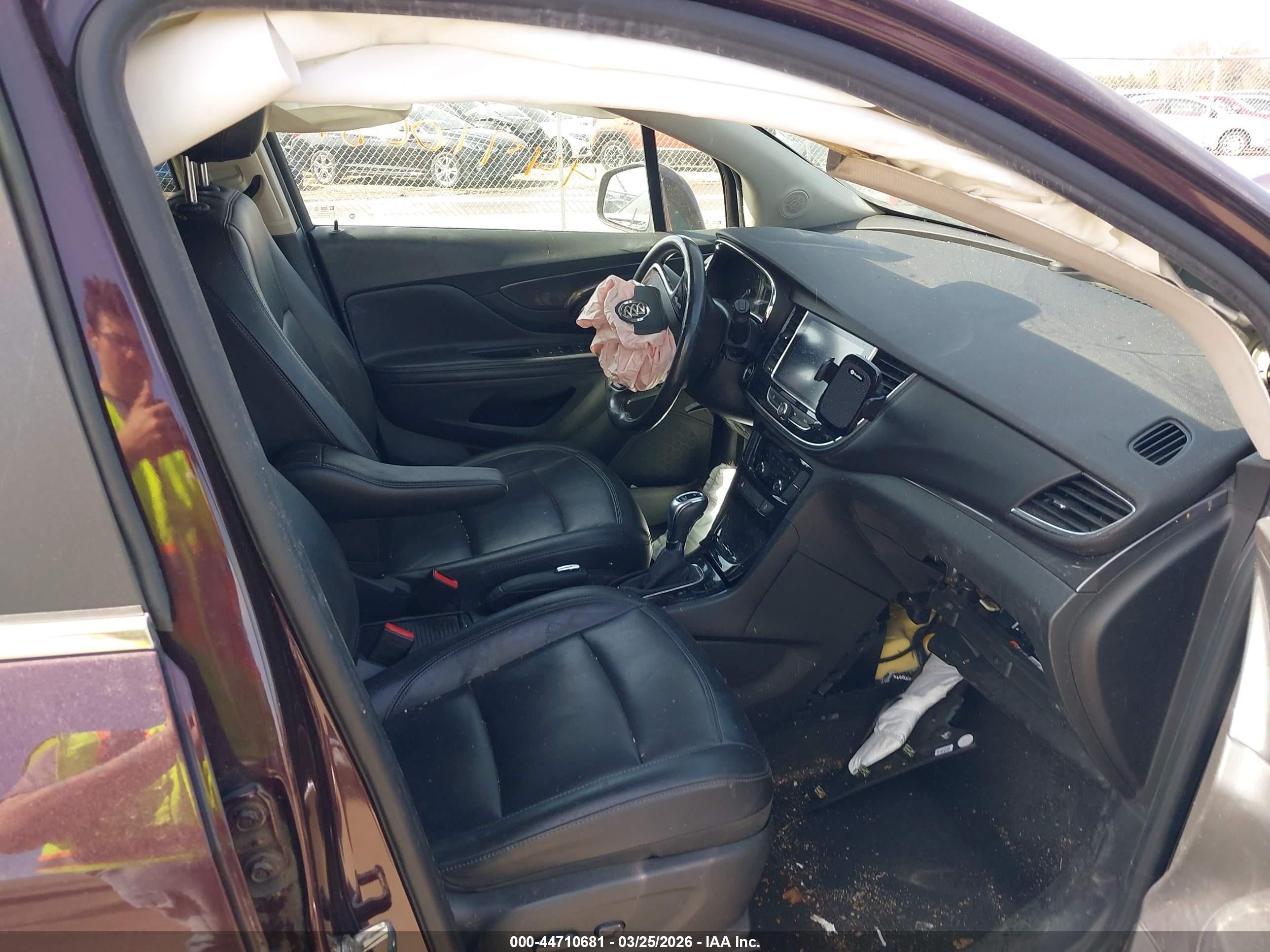 2018 Buick Encore Essence Purple vin: KL4CJCSB1JB671574