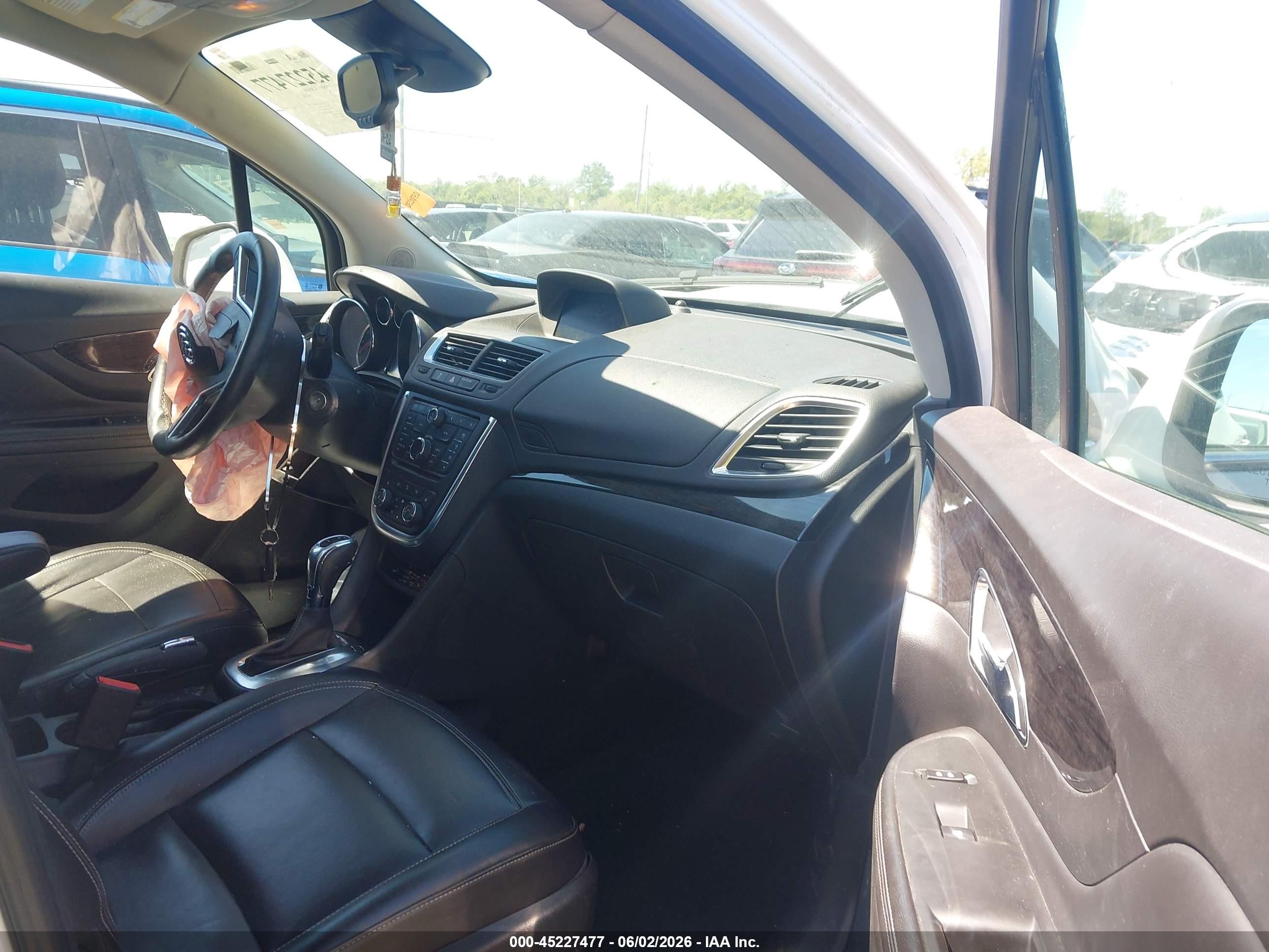 2015 Buick Encore Leather White vin: KL4CJCSB6FB062357