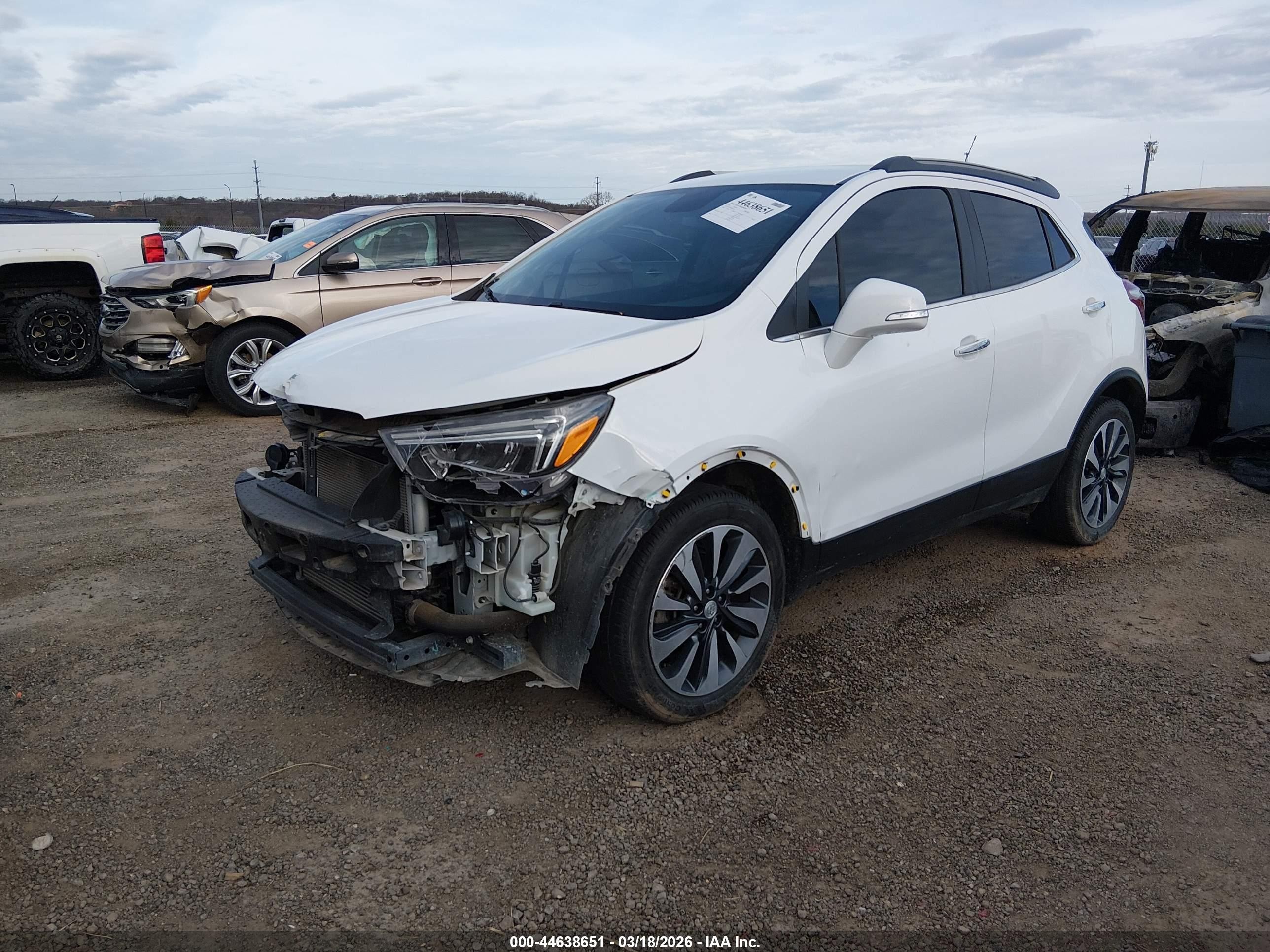 2020 Buick Encore Fwd Essence White vin: KL4CJCSB7LB041061