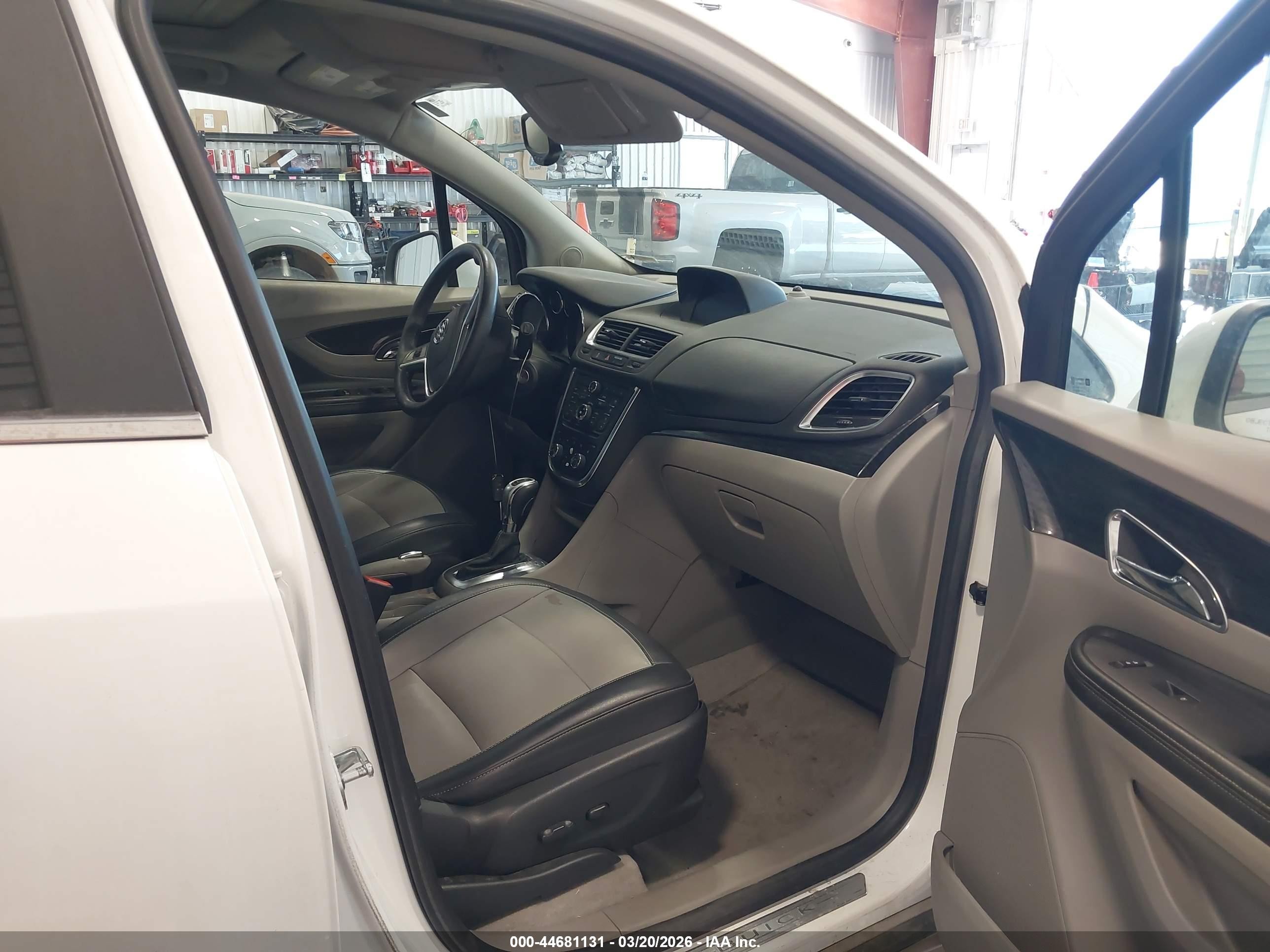 2015 Buick Encore Leather White vin: KL4CJCSB8FB261703