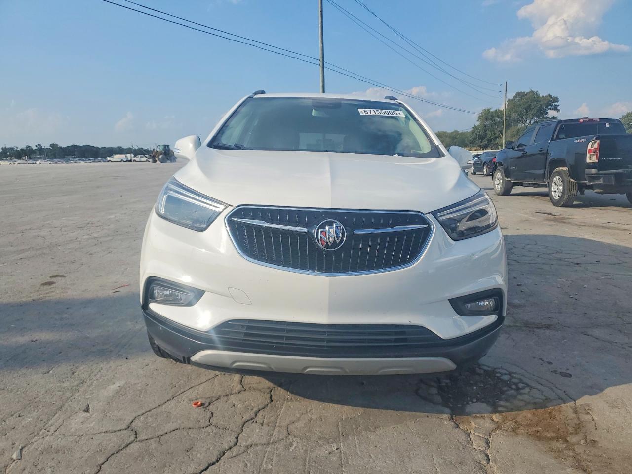 2018 Buick Encore Essence White vin: KL4CJCSB8JB645411