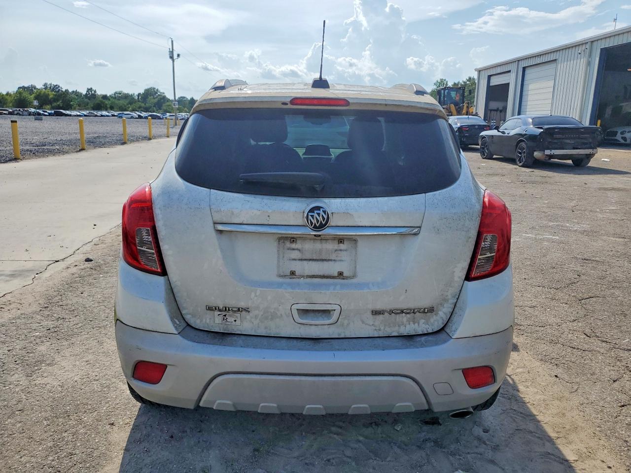 2015 Buick Encore White vin: KL4CJCSB9FB180872