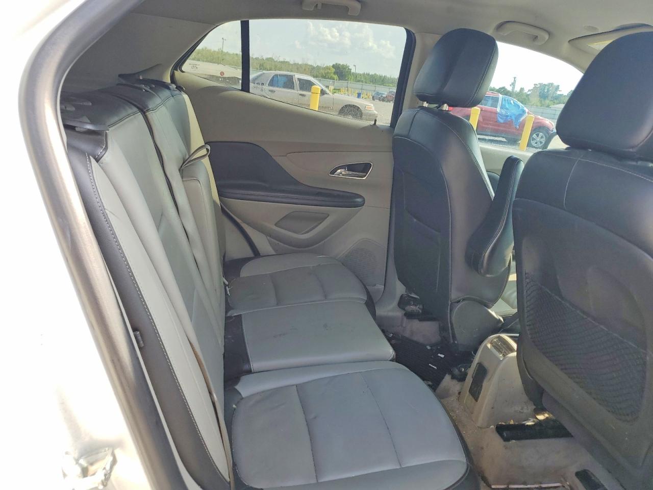 2015 Buick Encore White vin: KL4CJCSB9FB180872