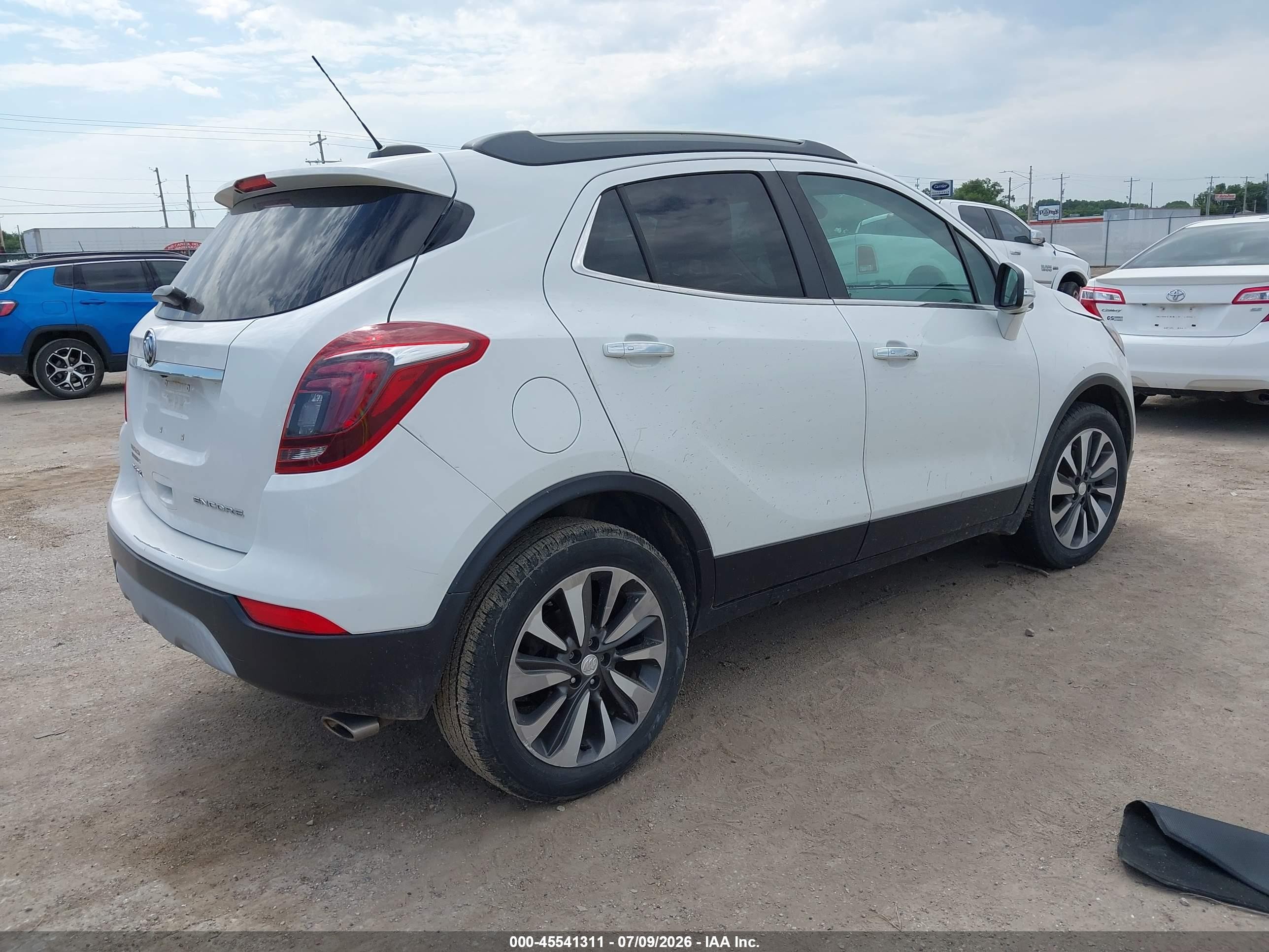 2017 Buick Encore Essence White vin: KL4CJCSB9HB145106