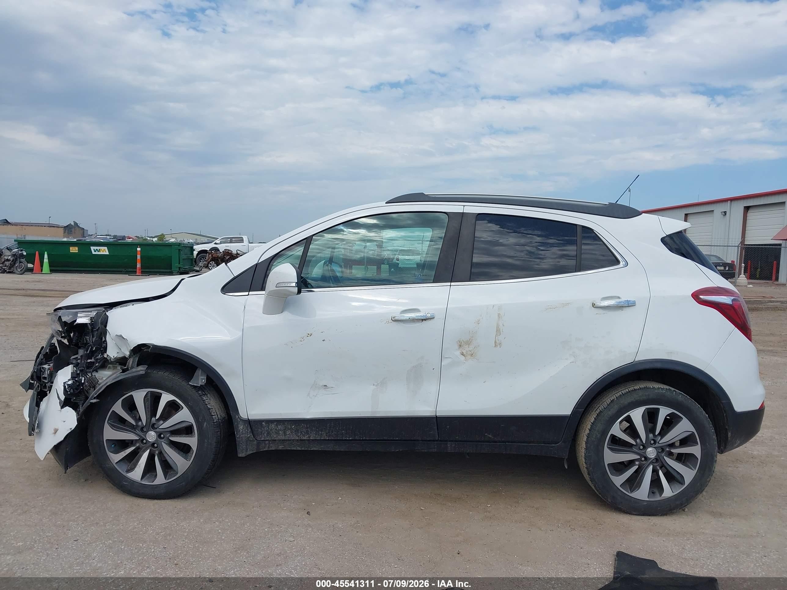 2017 Buick Encore Essence White vin: KL4CJCSB9HB145106