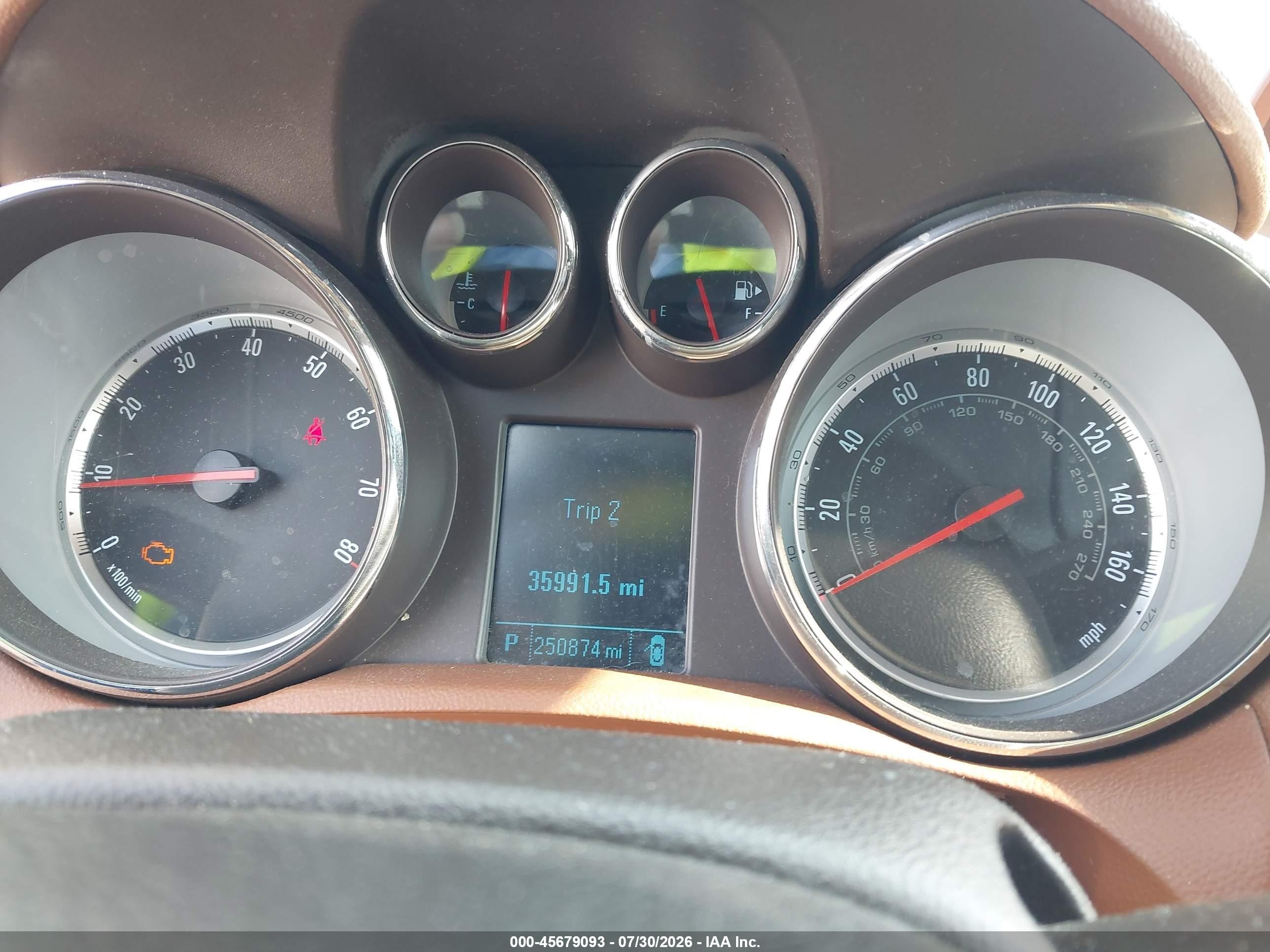 2013 Buick Encore Premium Белый vin: KL4CJDSB8DB195477