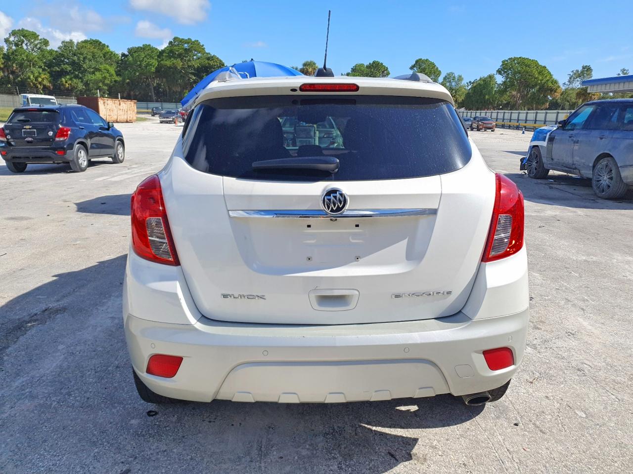2015 Buick Encore Premium White vin: KL4CJDSB8FB180125
