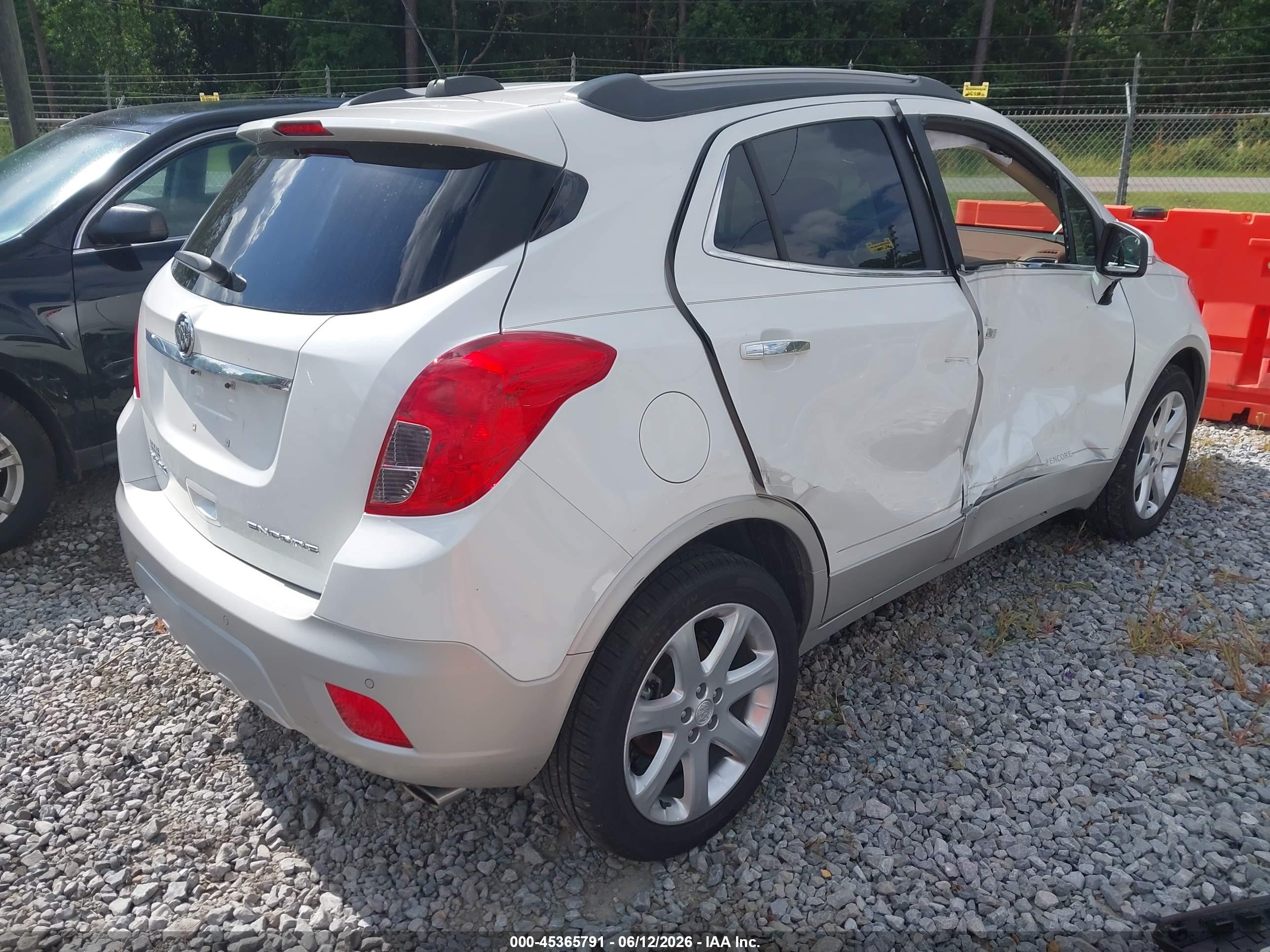 2015 Buick Encore Premium White vin: KL4CJDSB8FB264140