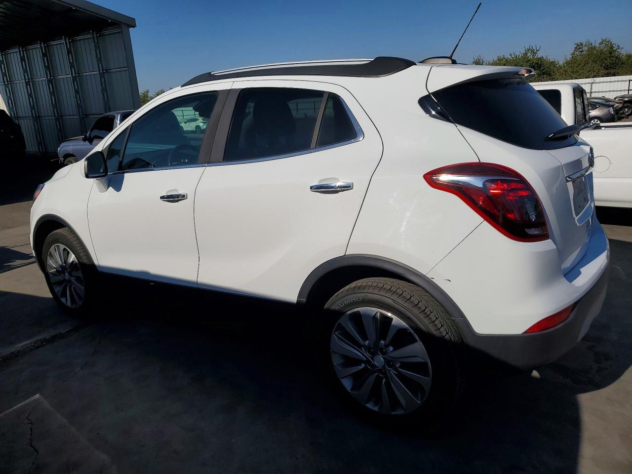 2020 Buick Encore Preferred White vin: KL4CJESB2LB030786