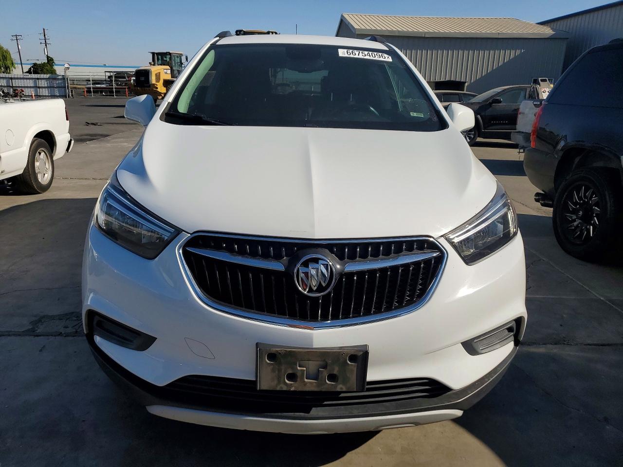 2020 Buick Encore Preferred White vin: KL4CJESB2LB030786