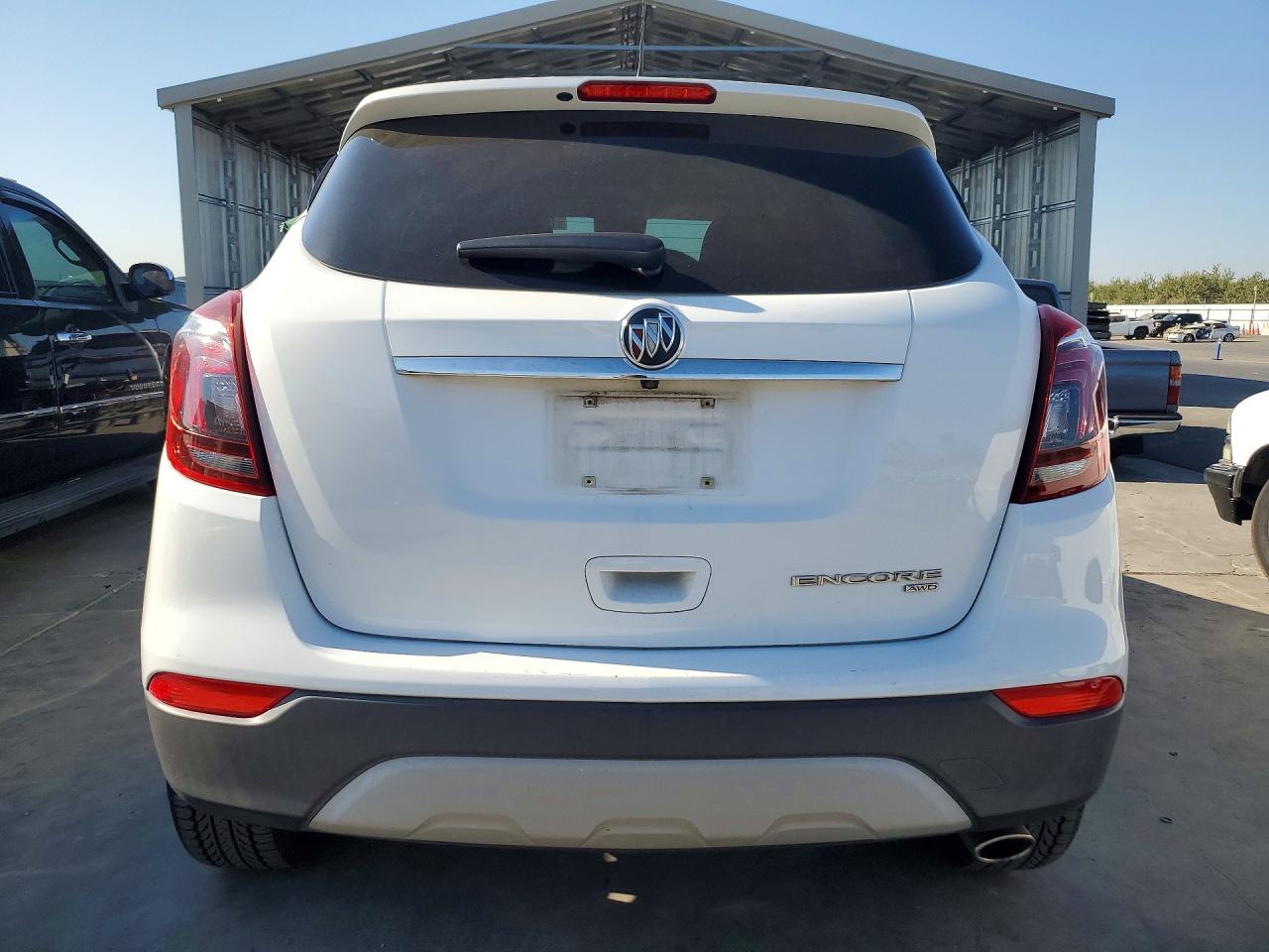 2020 Buick Encore Preferred White vin: KL4CJESB2LB030786
