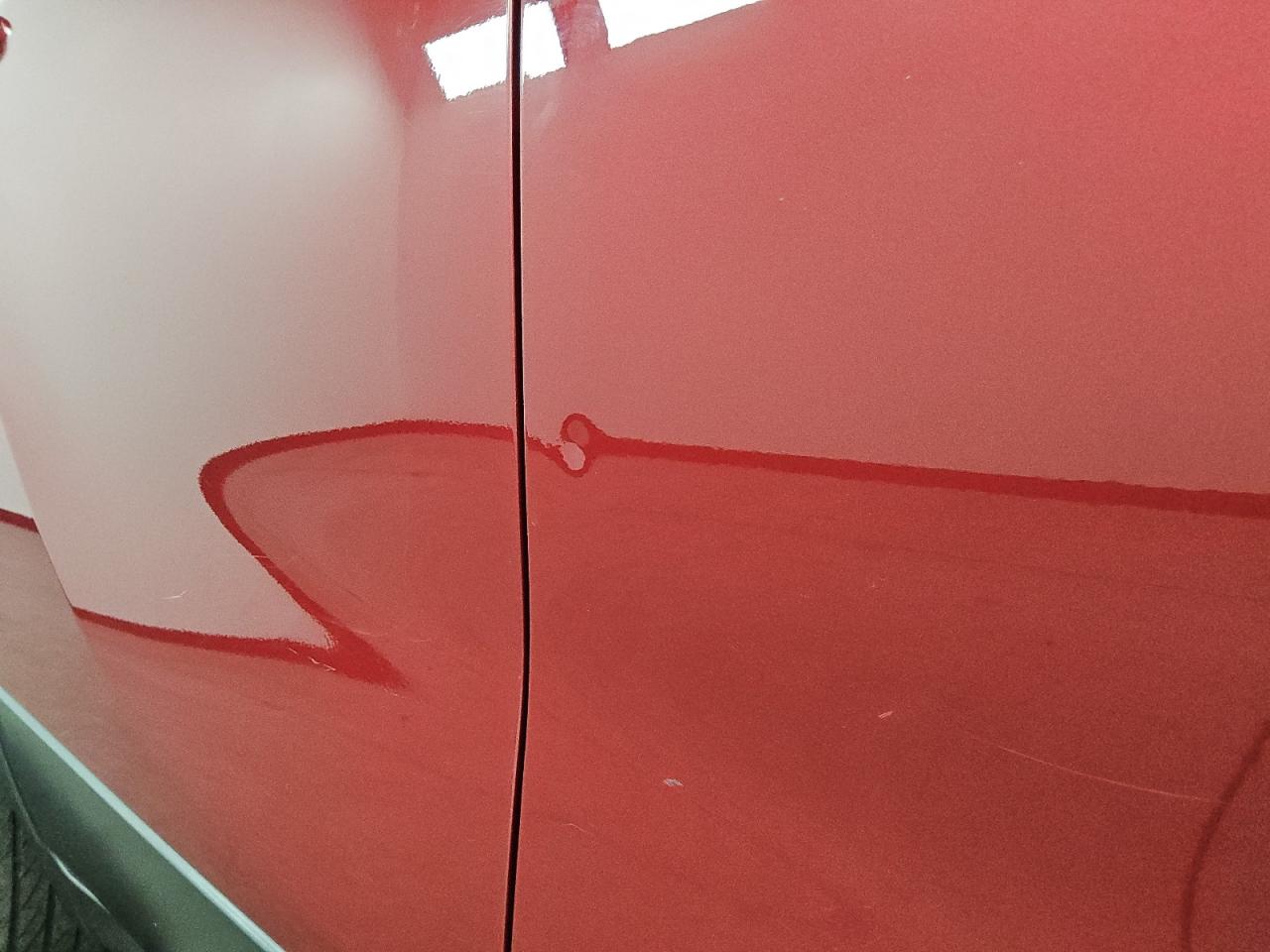 2015 Buick Encore Red vin: KL4CJESB3FB162735 Damage: Right Front Door, Dent(S) W/No Paint Dmg, 1/2 To 1 Inch