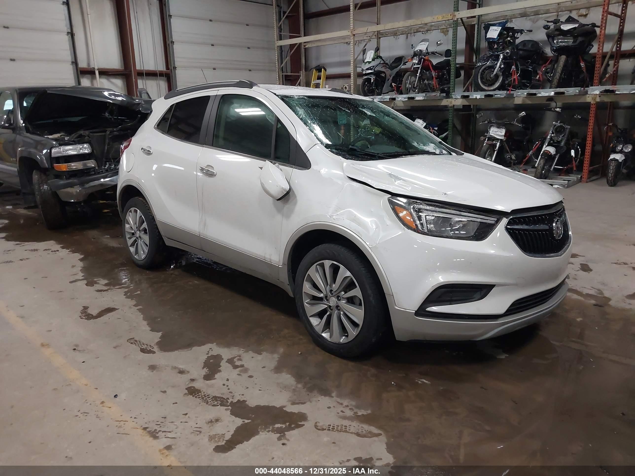 2020 Buick Encore Awd Preferred White vin: KL4CJESB7LB073665