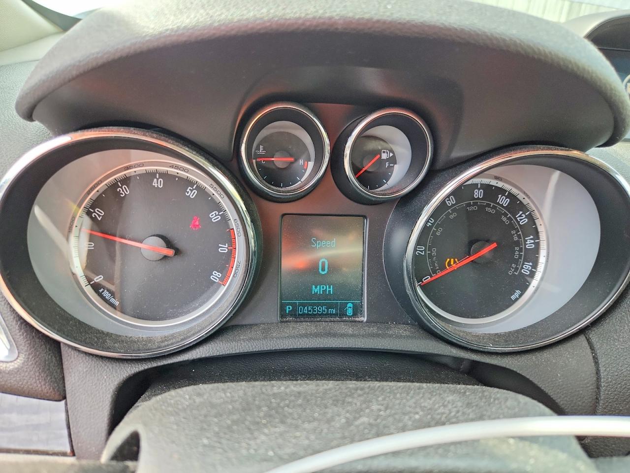 2015 Buick Encore Silver vin: KL4CJESBXFB064141