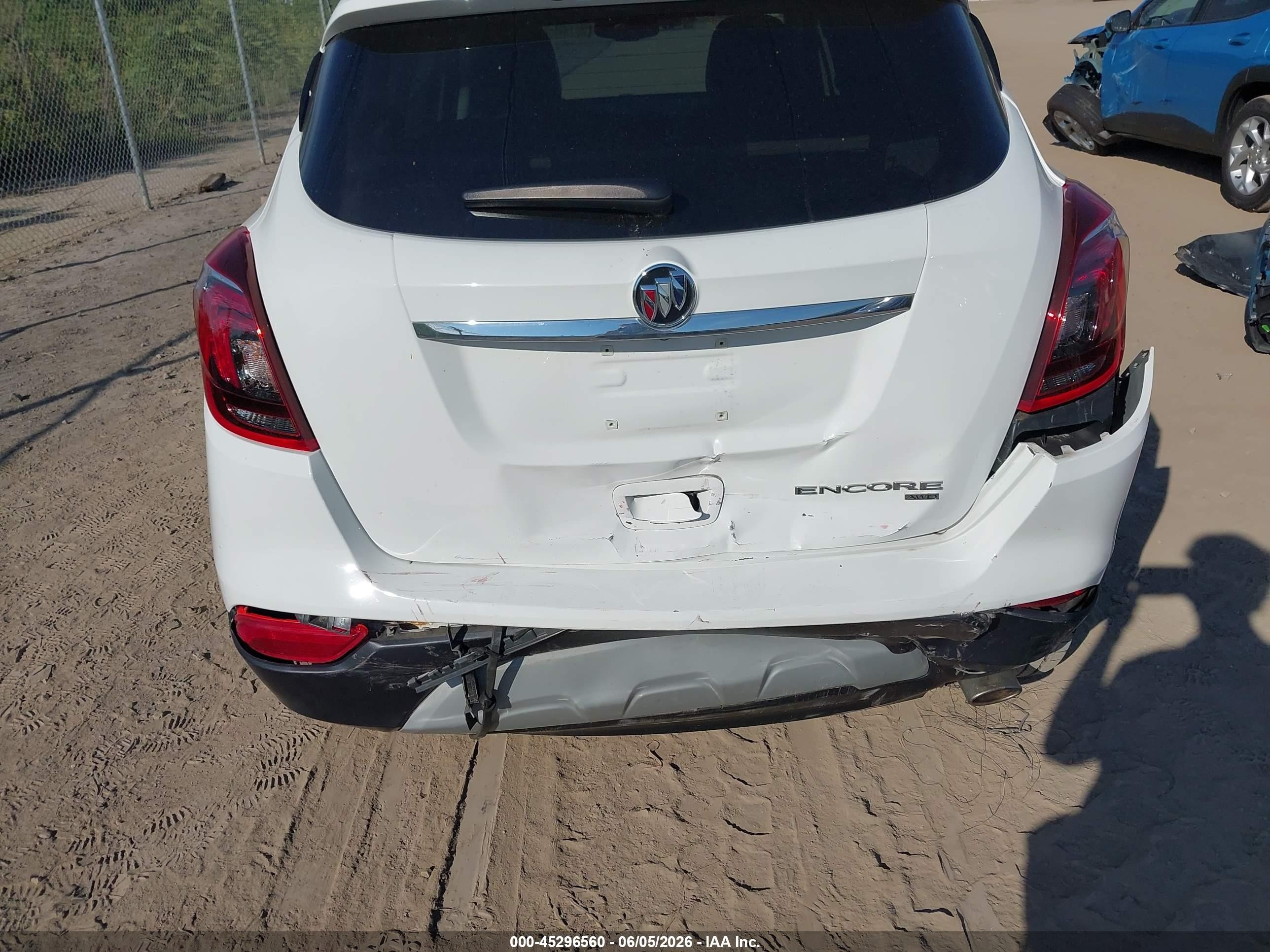 2019 Buick Encore Awd Preferred White vin: KL4CJESBXKB800537