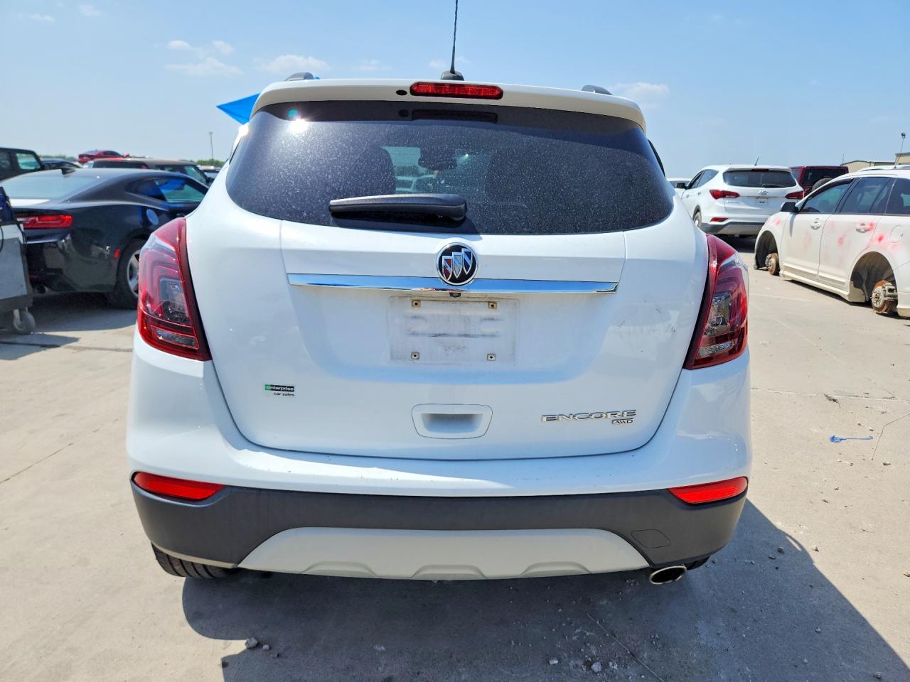 2021 Buick Encore Preferred White vin: KL4CJESM1MB376184