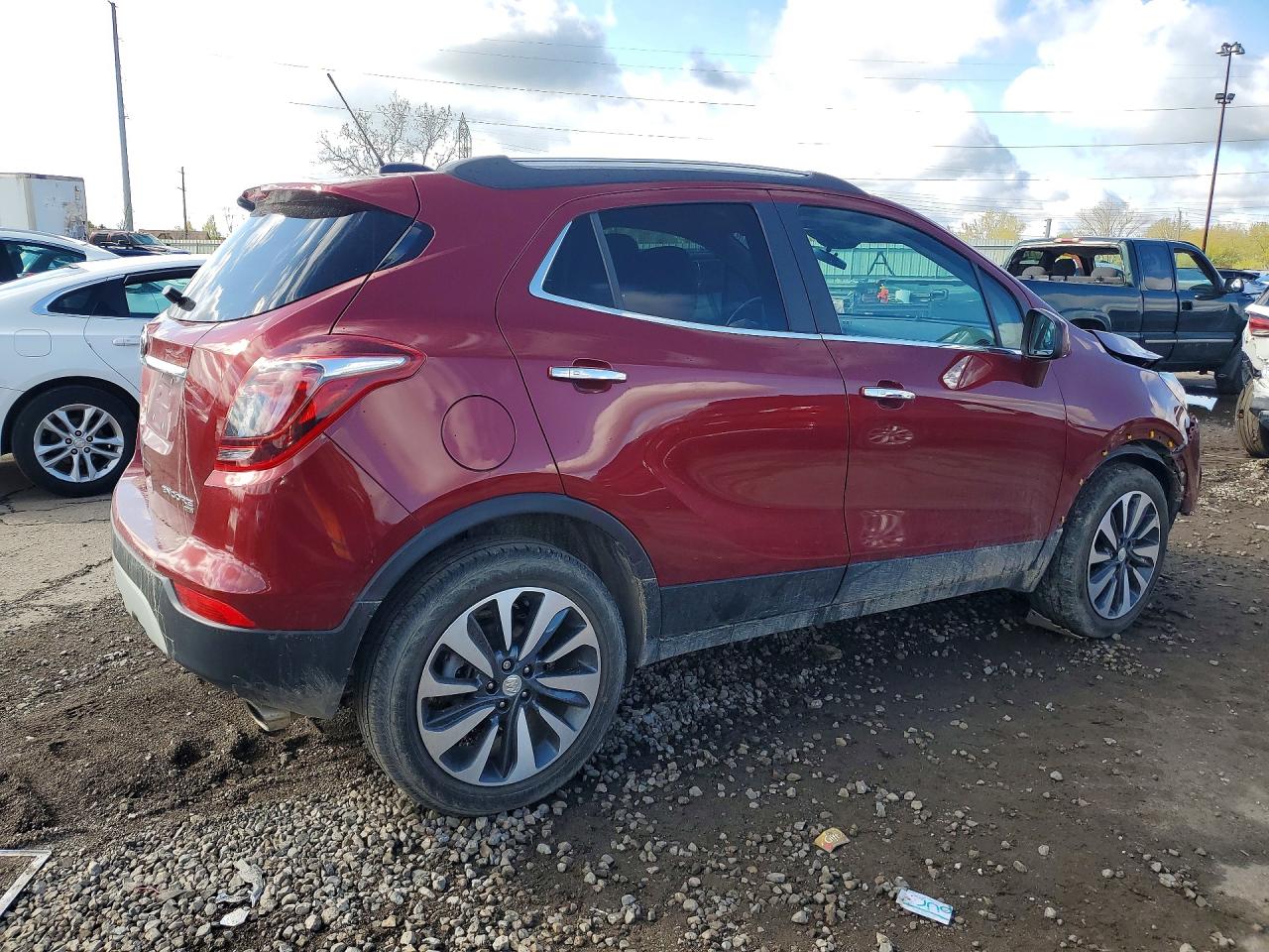 2022 Buick Encore Preferred Красный vin: KL4CJESM7NB500380