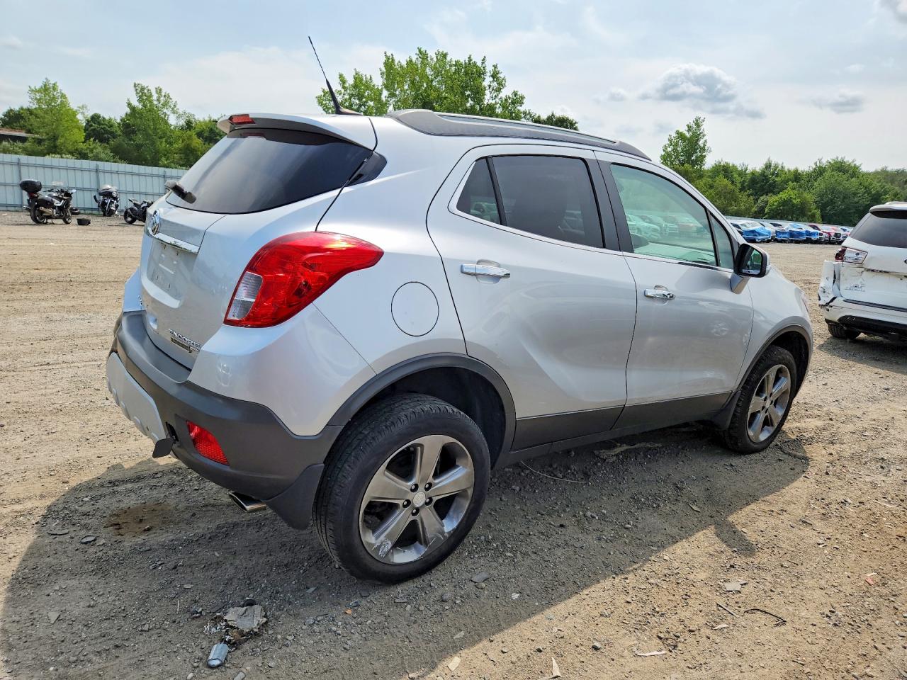 2014 Buick Encore Convenience Серебряный vin: KL4CJFSB3EB682602