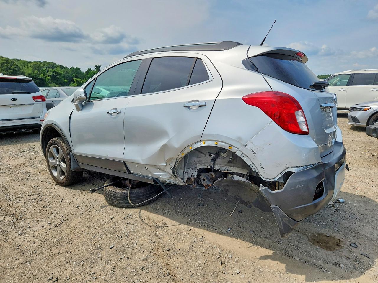 2014 Buick Encore Convenience Серебряный vin: KL4CJFSB3EB682602