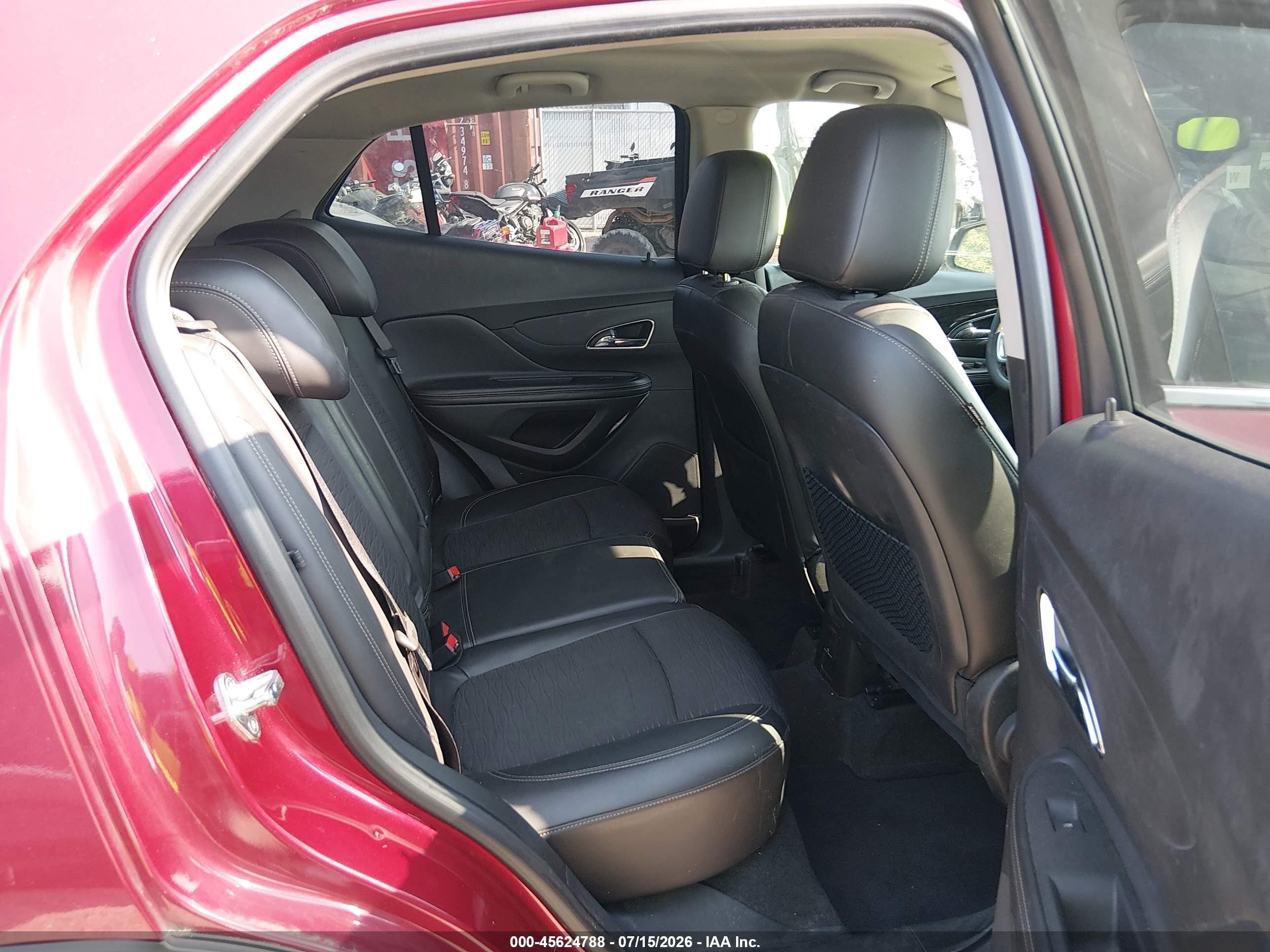 2015 Buick Encore Convenience Red vin: KL4CJFSB4FB201340