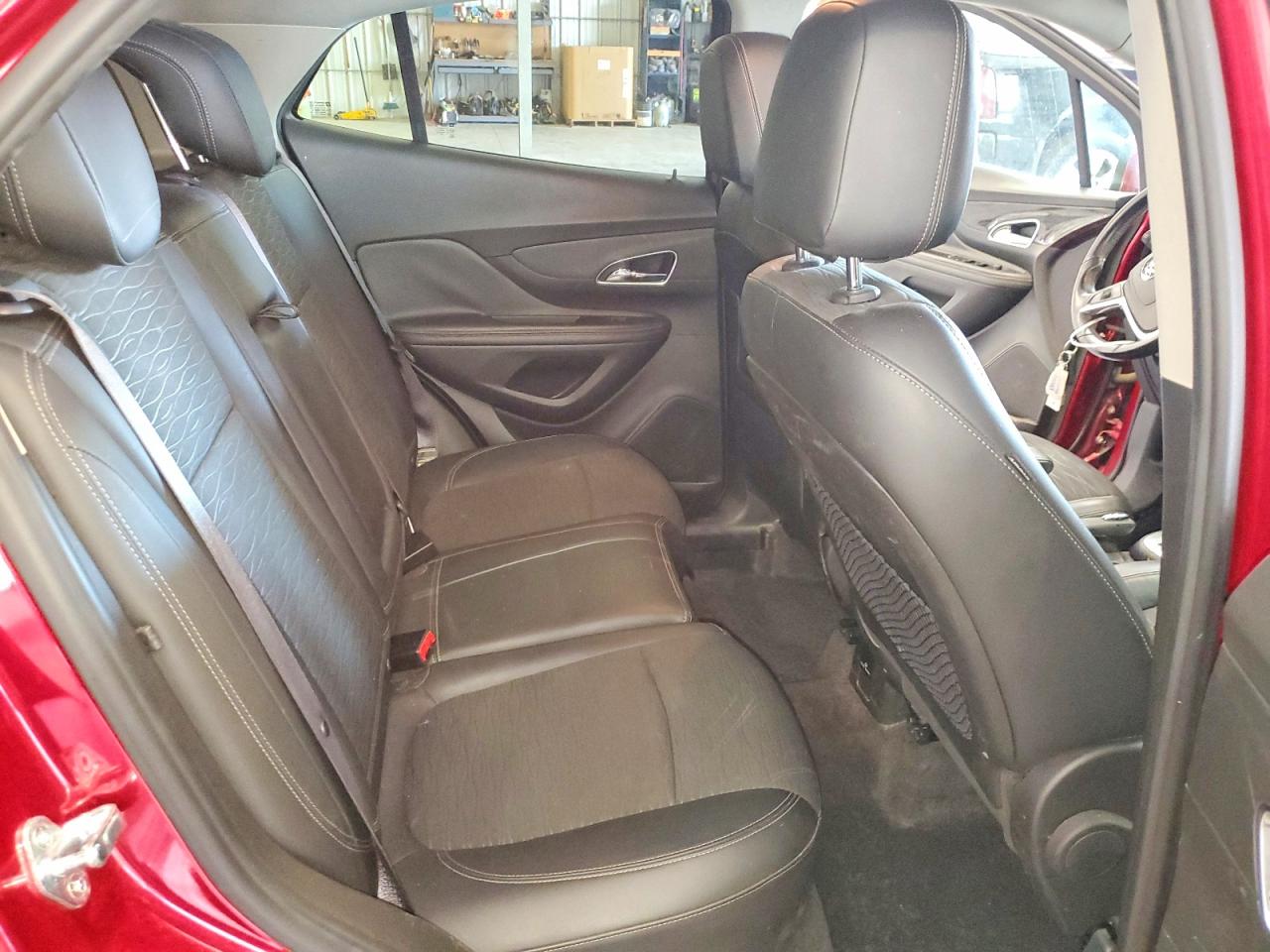 2016 Buick Encore Convenience Red vin: KL4CJFSB4GB750117