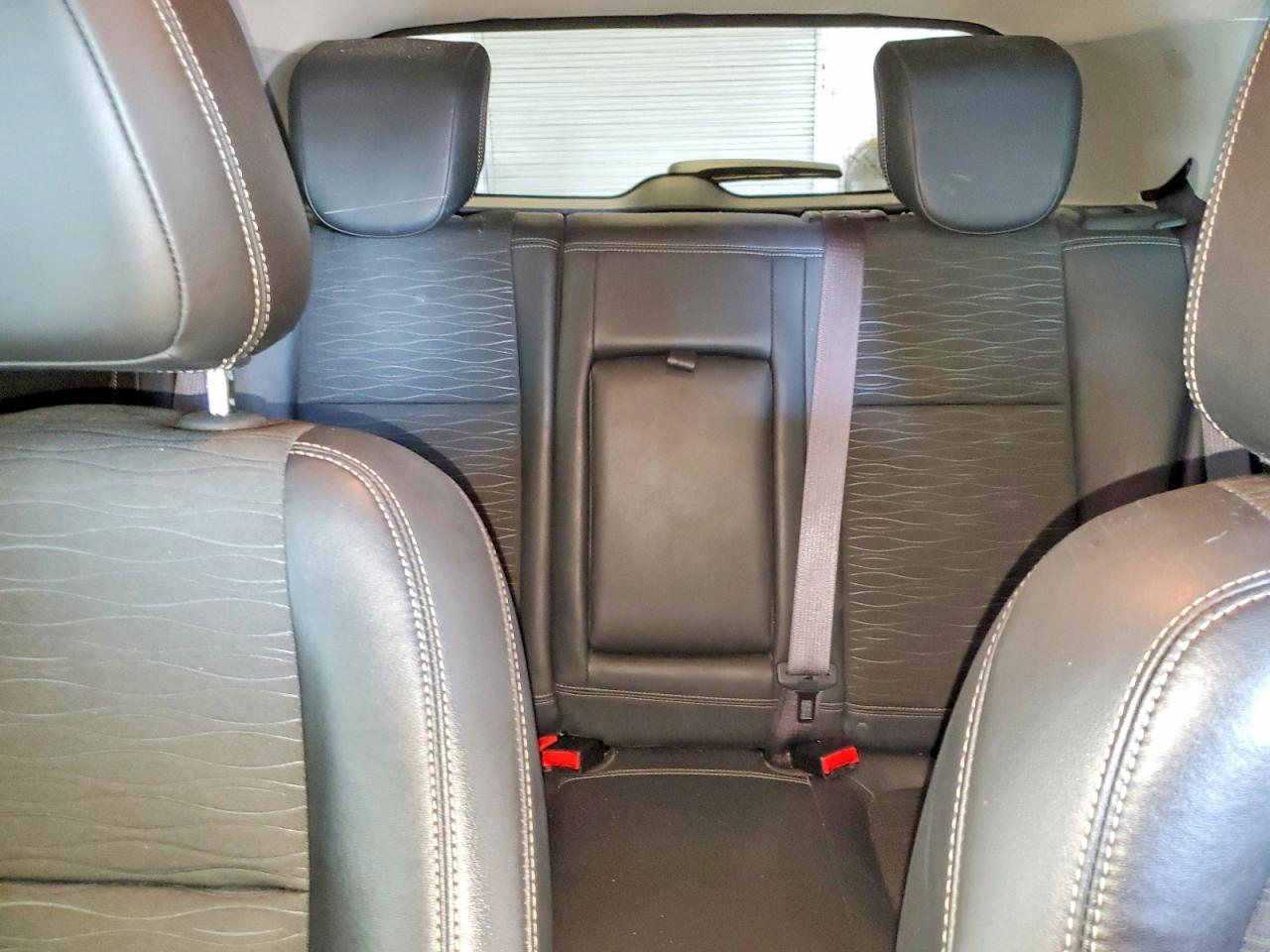2016 Buick Encore Convenience Red vin: KL4CJFSB4GB750117