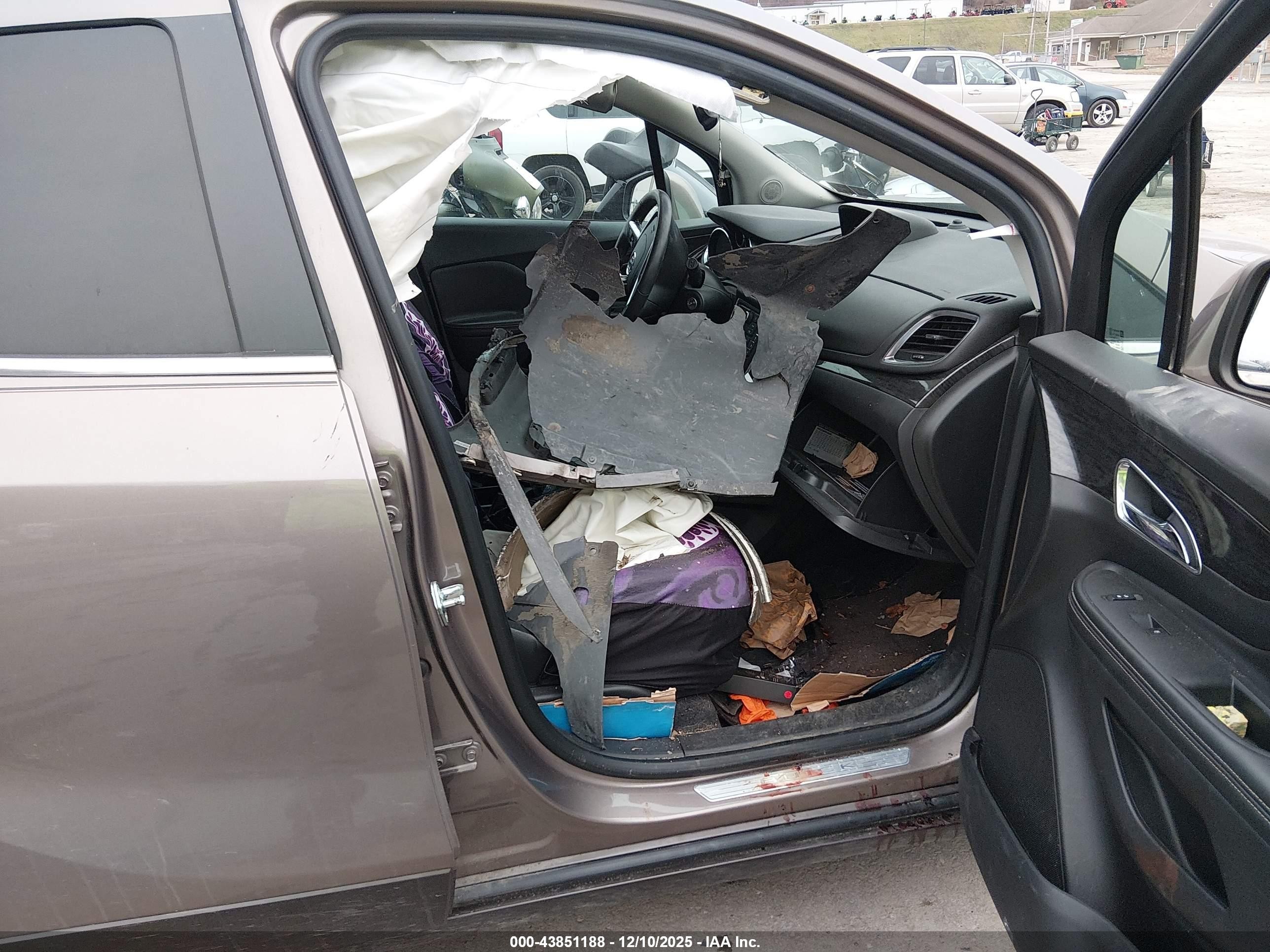 2015 Buick Encore Convenience Коричневый vin: KL4CJFSBXFB164228