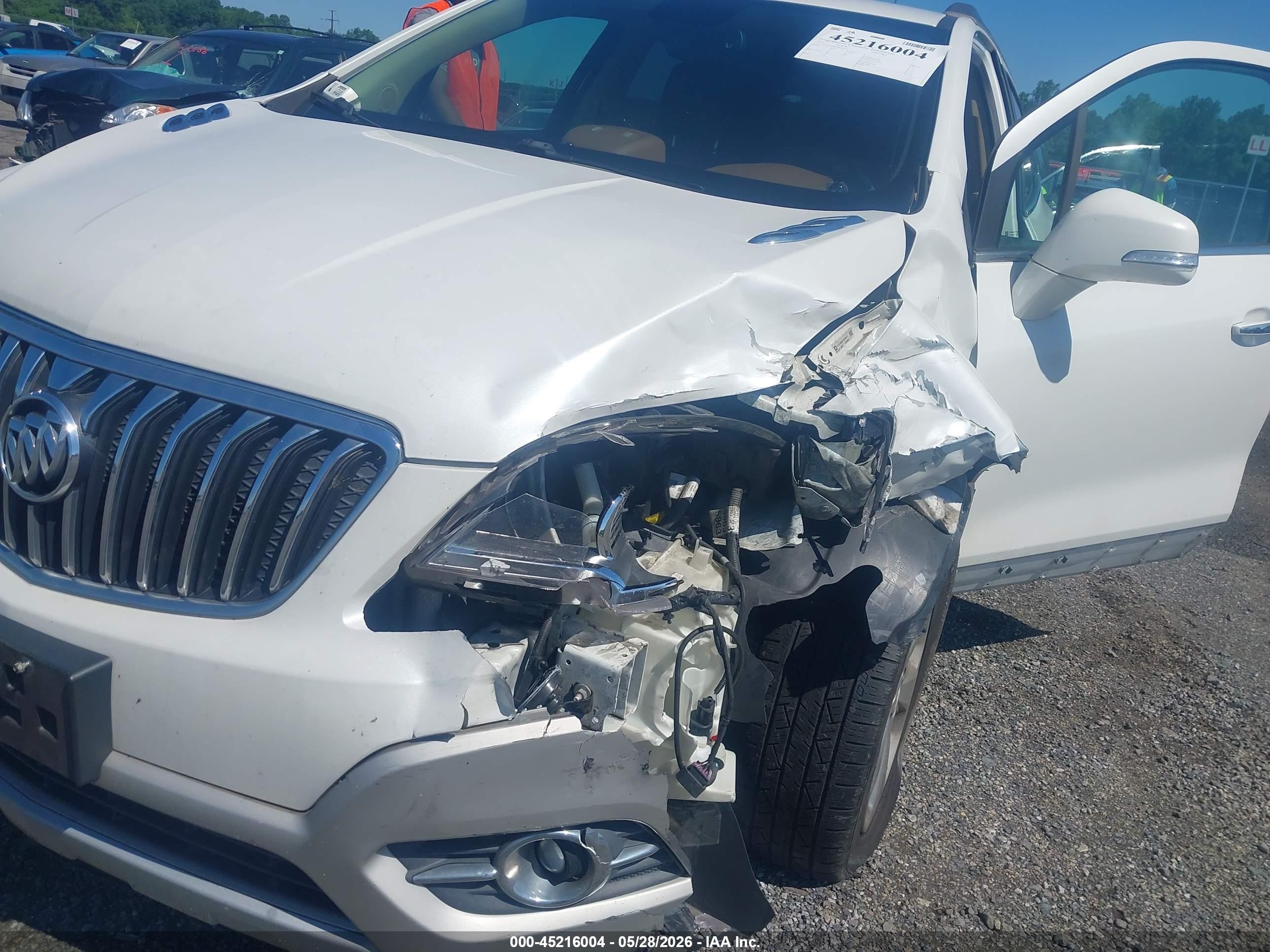 2015 Buick Encore Leather White vin: KL4CJGSB2FB250011