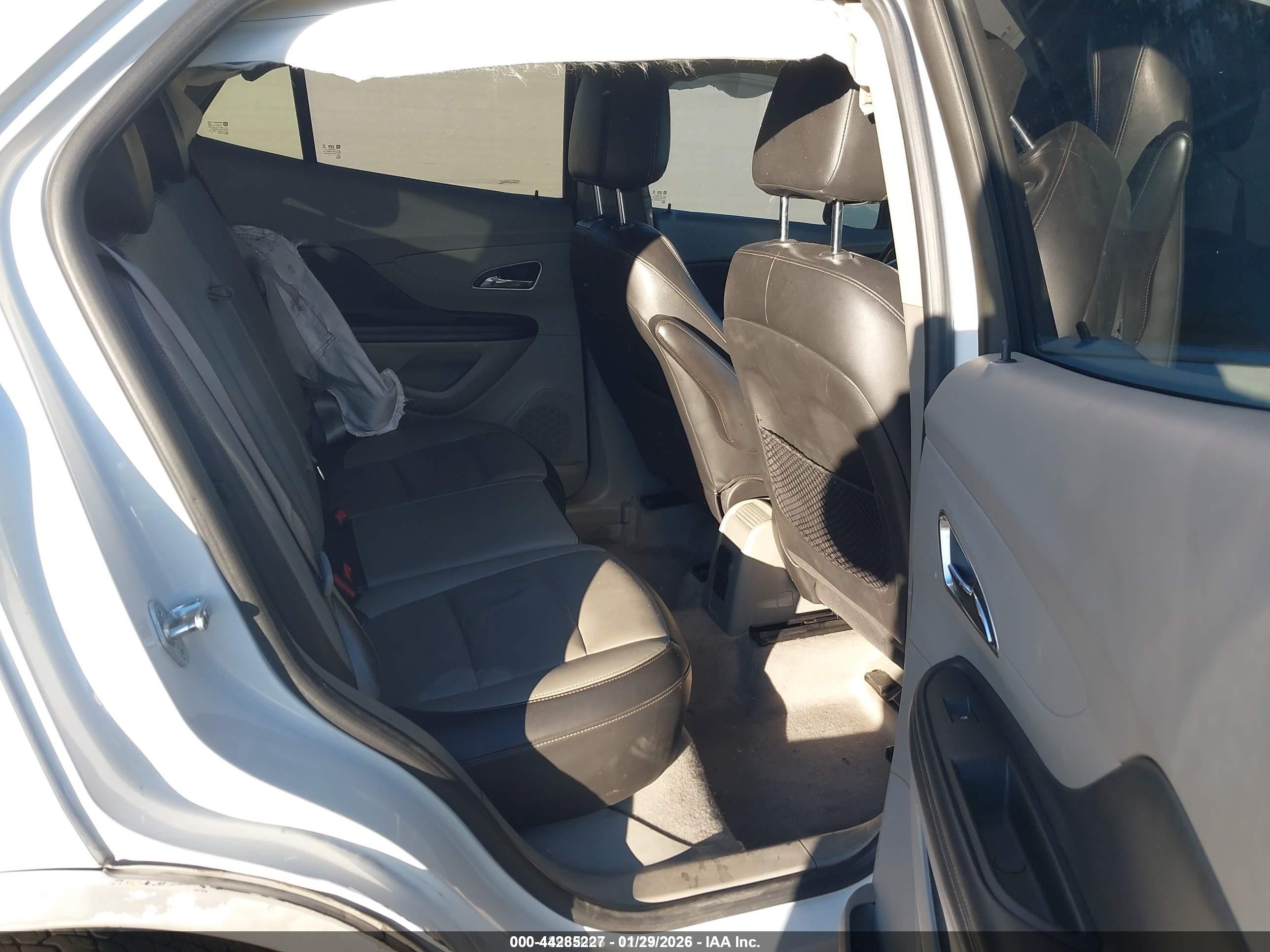 2015 Buick Encore Leather White vin: KL4CJGSB3FB129388