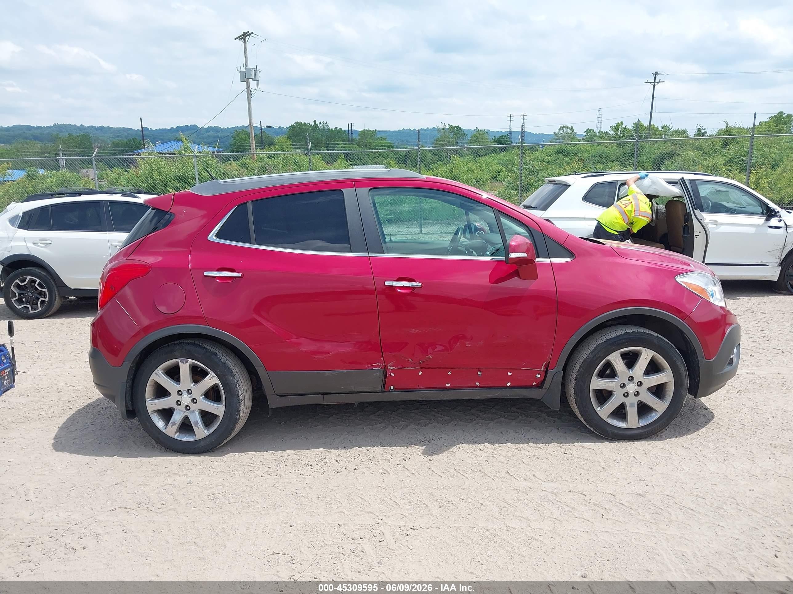 2014 Buick Encore Leather Red vin: KL4CJGSB5EB693509