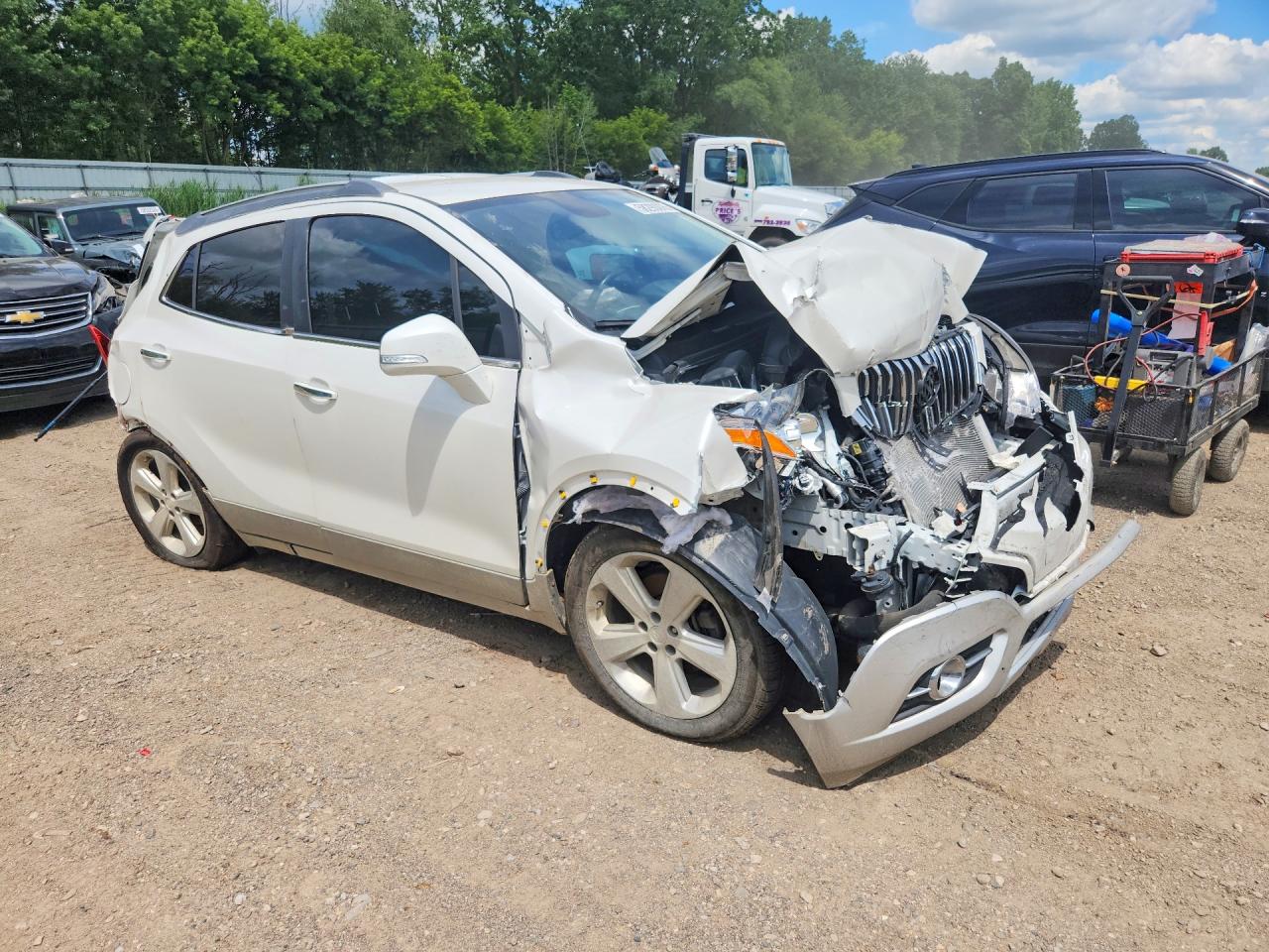 2015 Buick Encore White vin: KL4CJGSB7FB073231