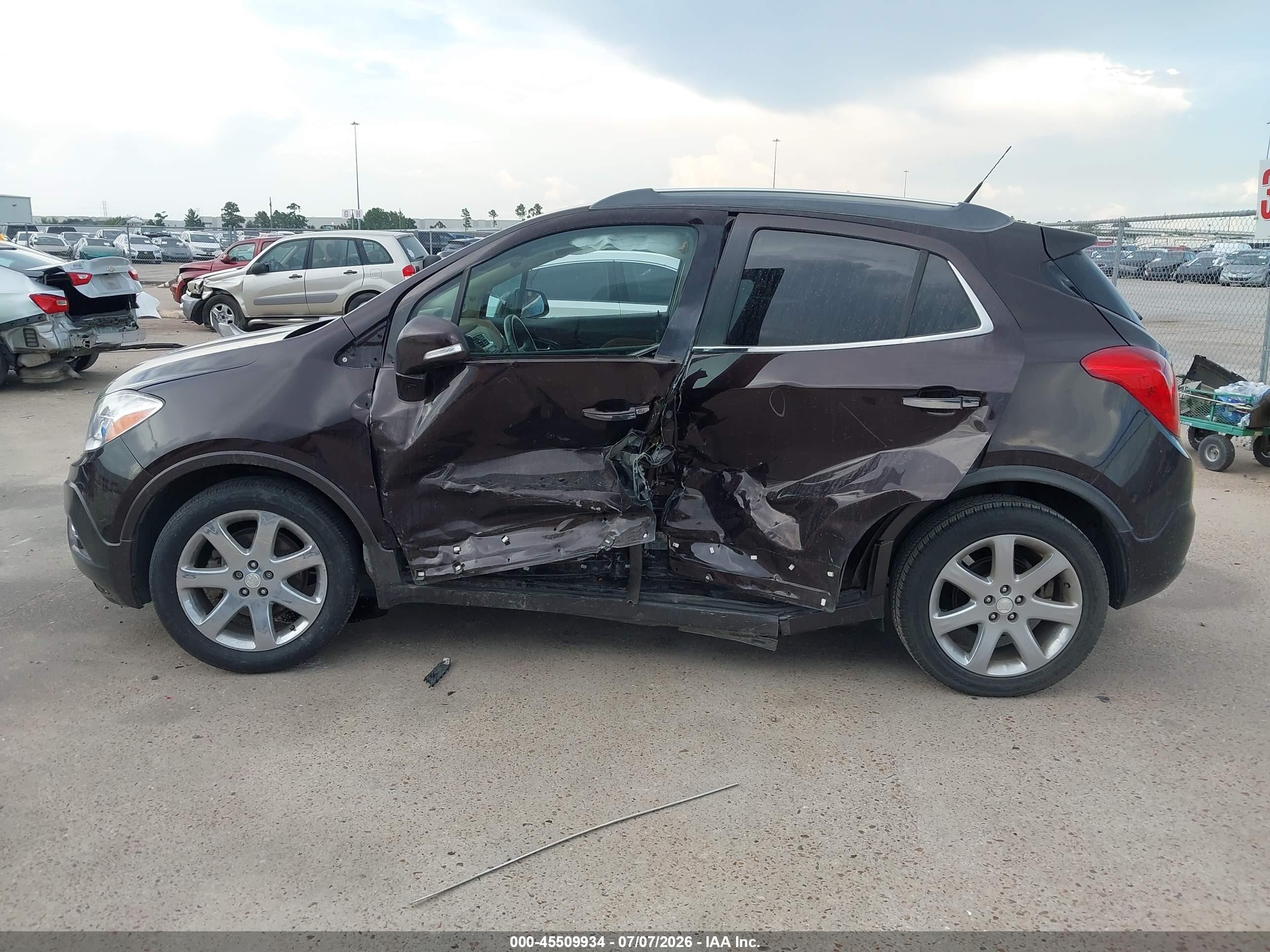 2014 Buick Encore Leather Burgundy vin: KL4CJGSB8EB731315