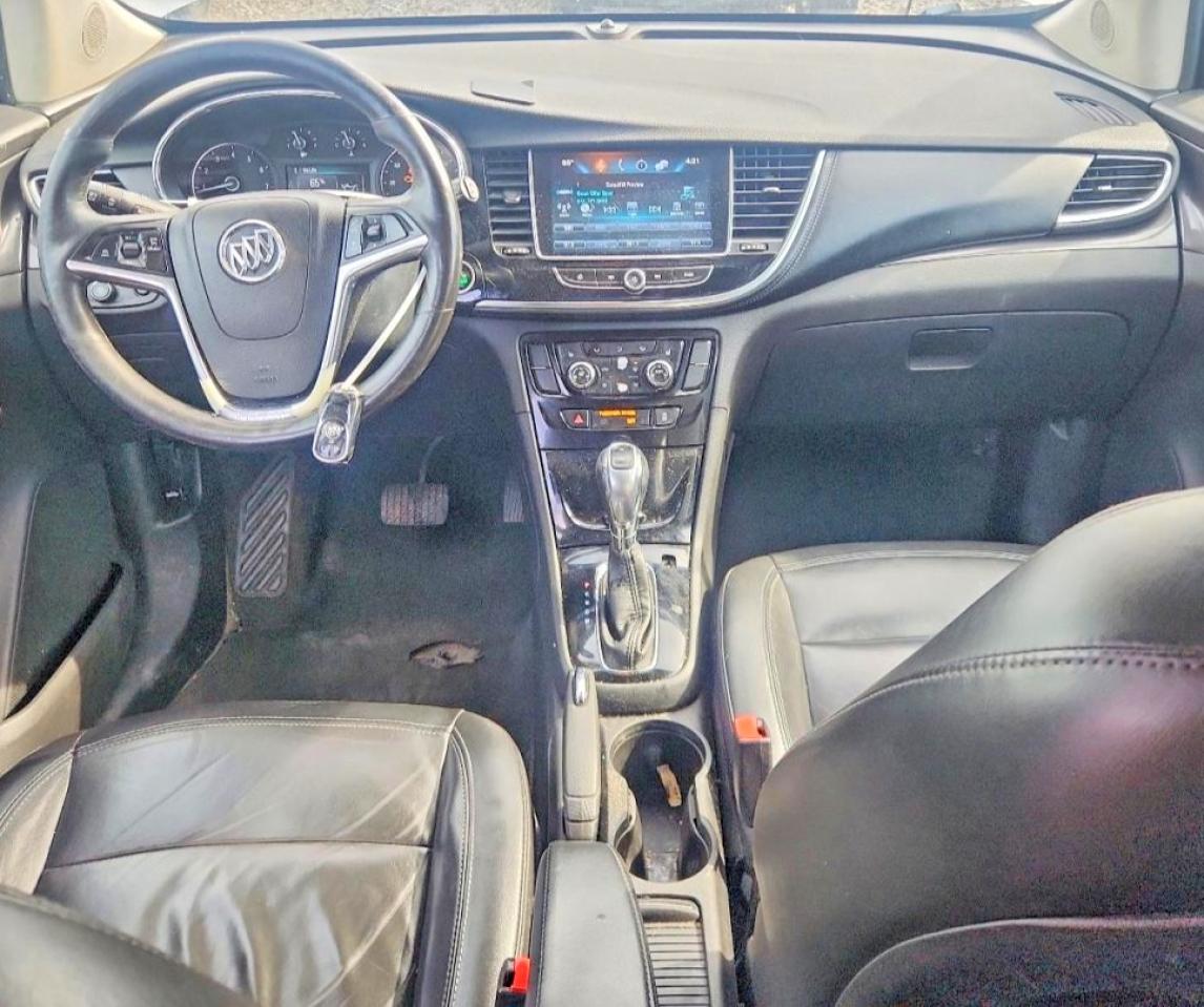 2018 Buick Encore Essence Silver vin: KL4CJGSB8JB534851