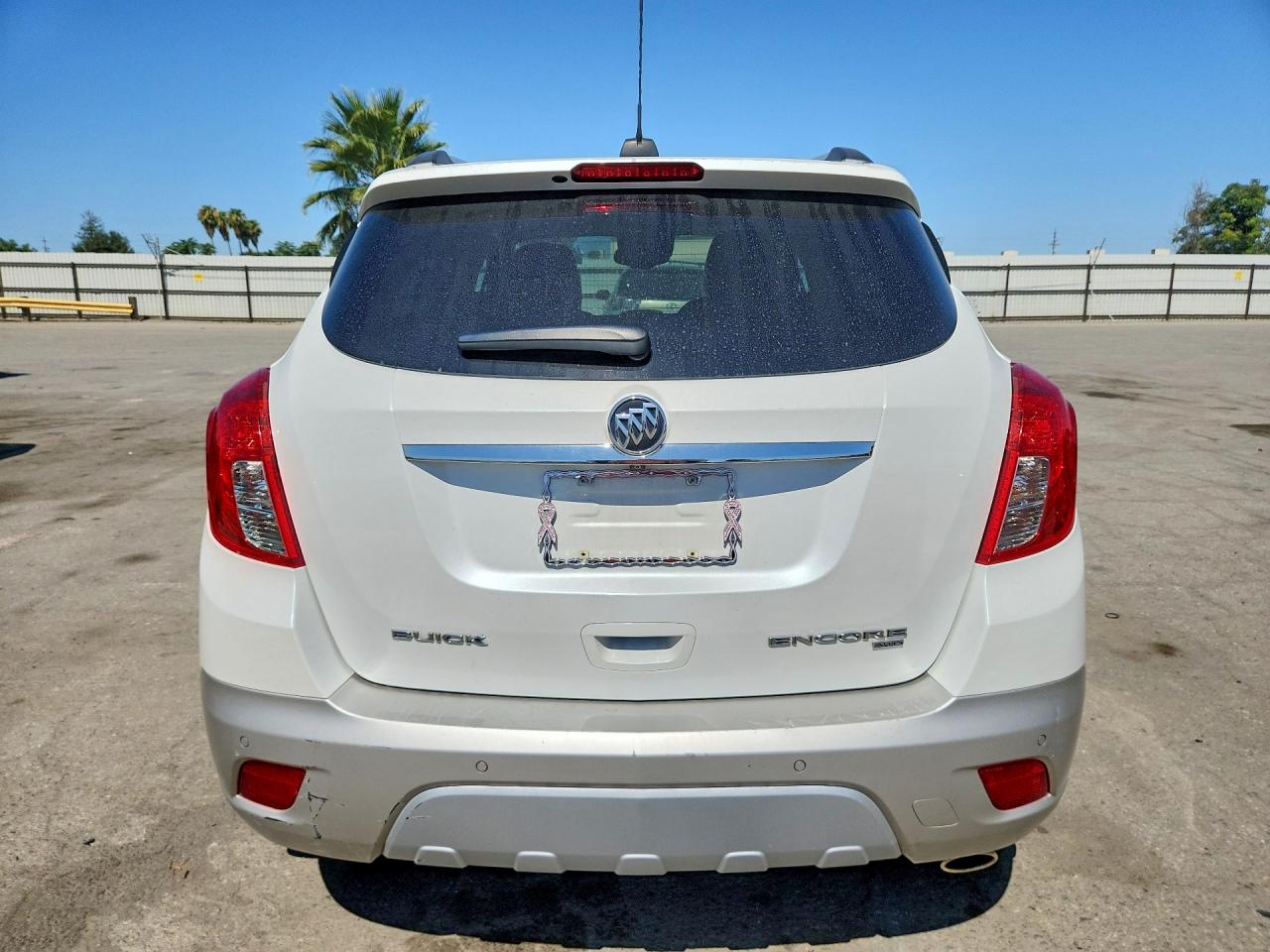 2015 Buick Encore Premium White vin: KL4CJHSB0FB258002