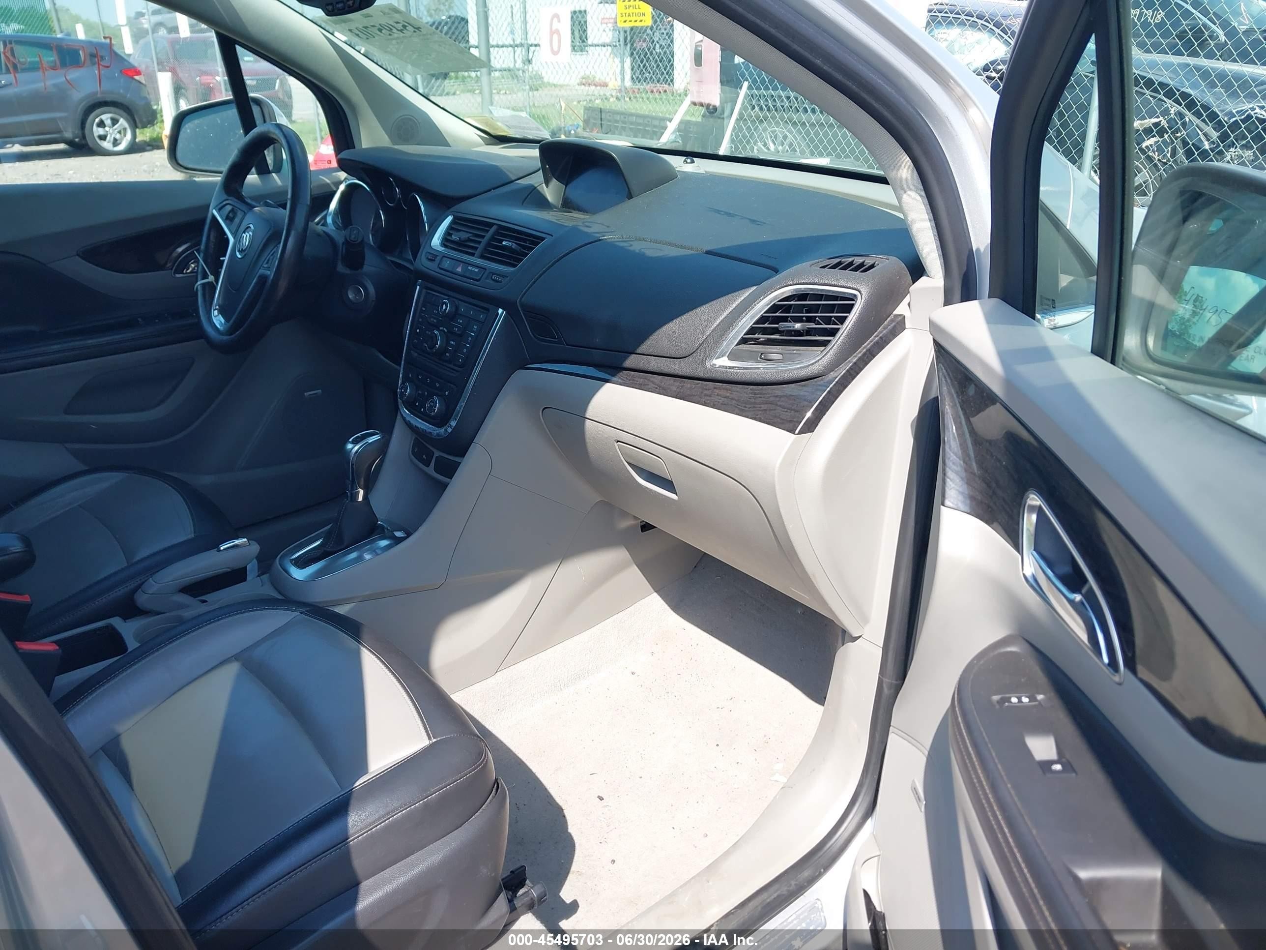 2015 Buick Encore Premium Серебряный vin: KL4CJHSBXFB133640