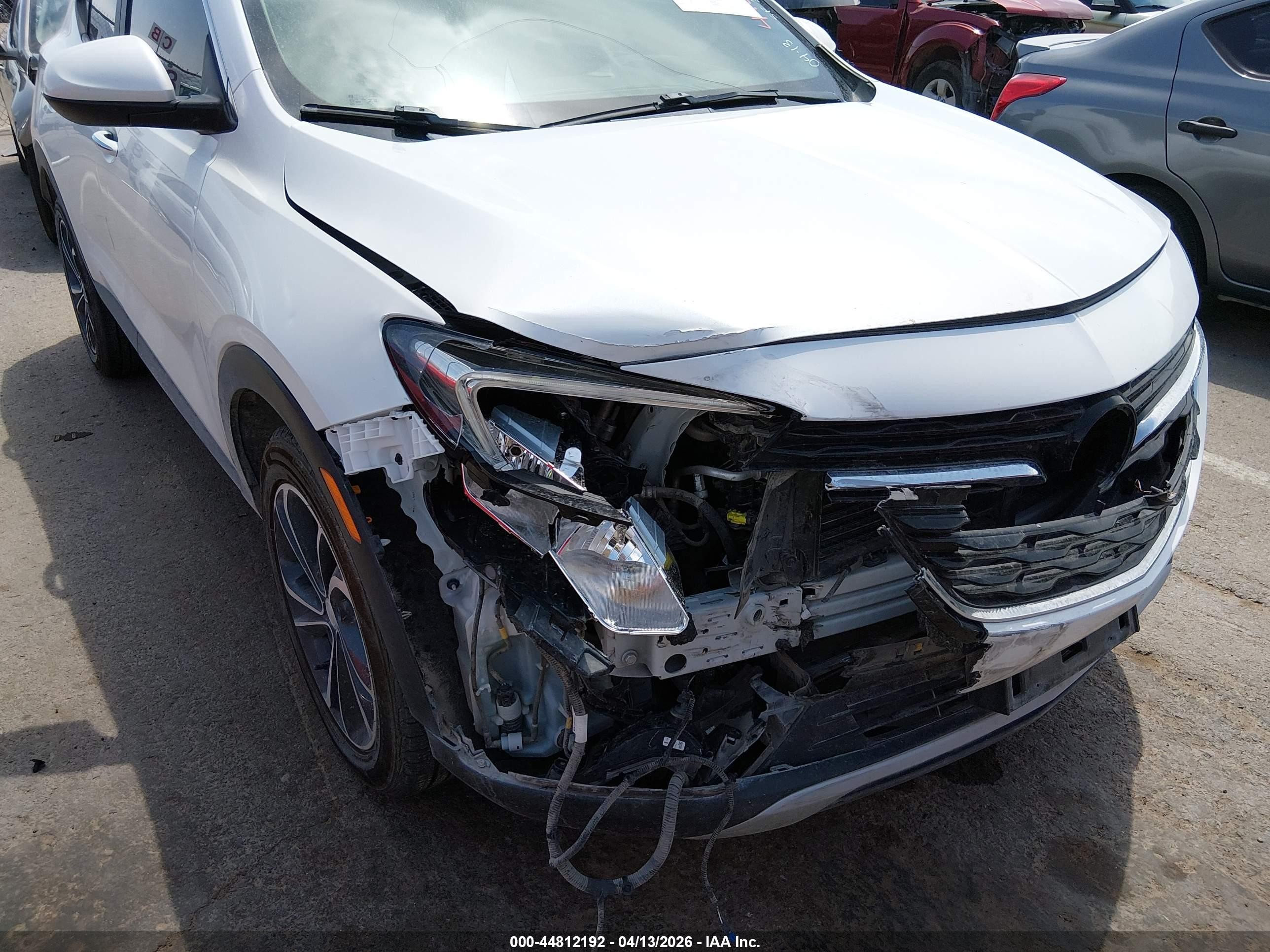 2020 Buick Encore Gx Fwd Select White vin: KL4MMDS22LB131039
