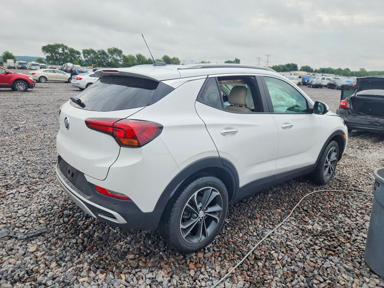 2020 Buick Encore Gx Select White vin: KL4MMDSL3LB125954