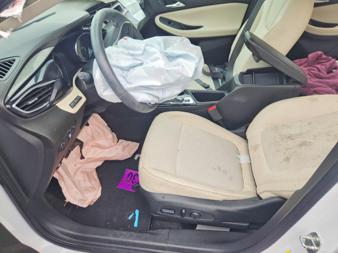 2020 Buick Encore Gx Select White vin: KL4MMDSL3LB125954