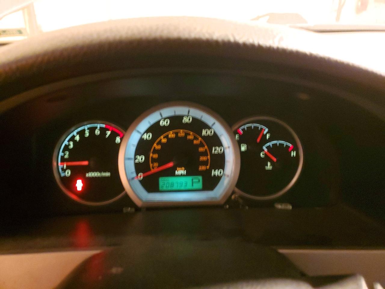 2004 Suzuki Forenza S Silver vin: KL5JD52Z14K048088