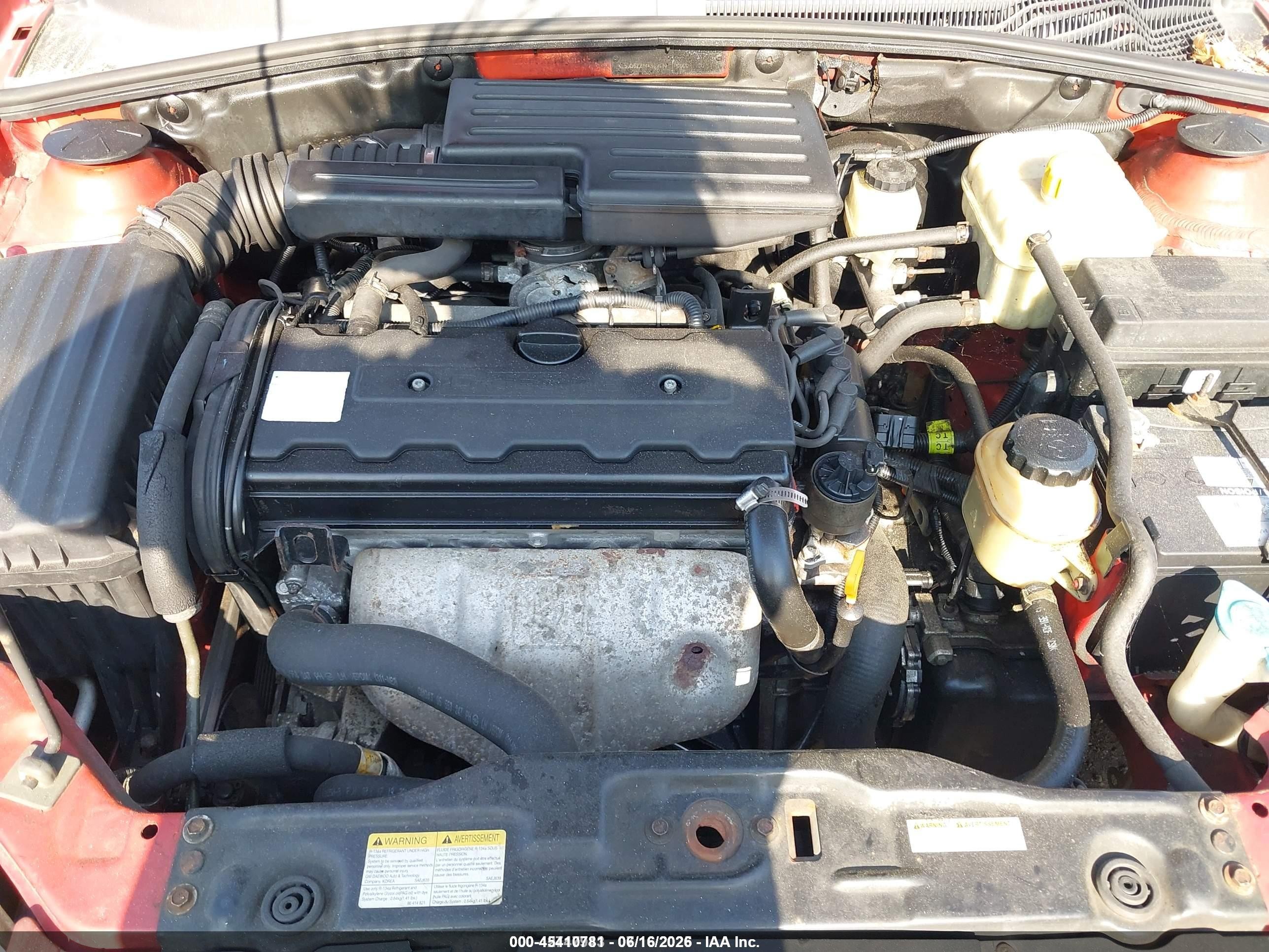 2004 Suzuki Forenza S Red vin: KL5JD52Z14K969999