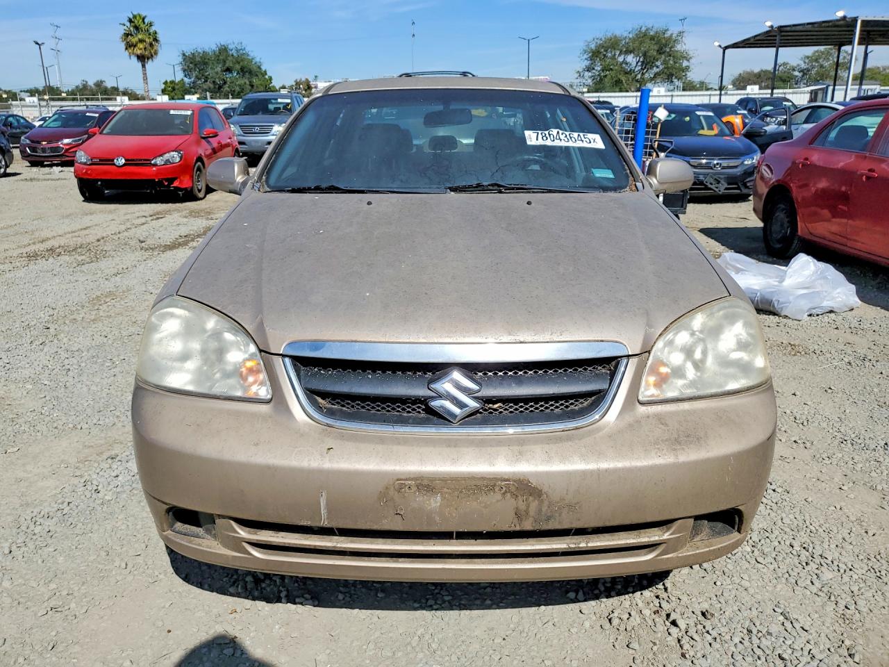 2007 Suzuki Forenza Золотой vin: KL5JD56Z17K636779