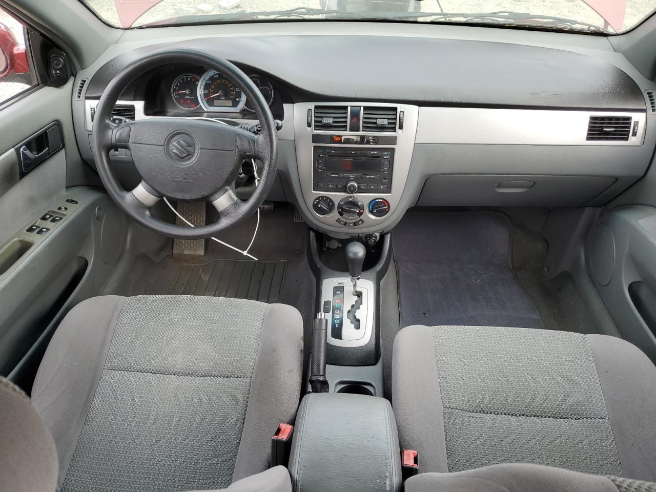2008 Suzuki Forenza Base Красный vin: KL5JD56Z28K929494