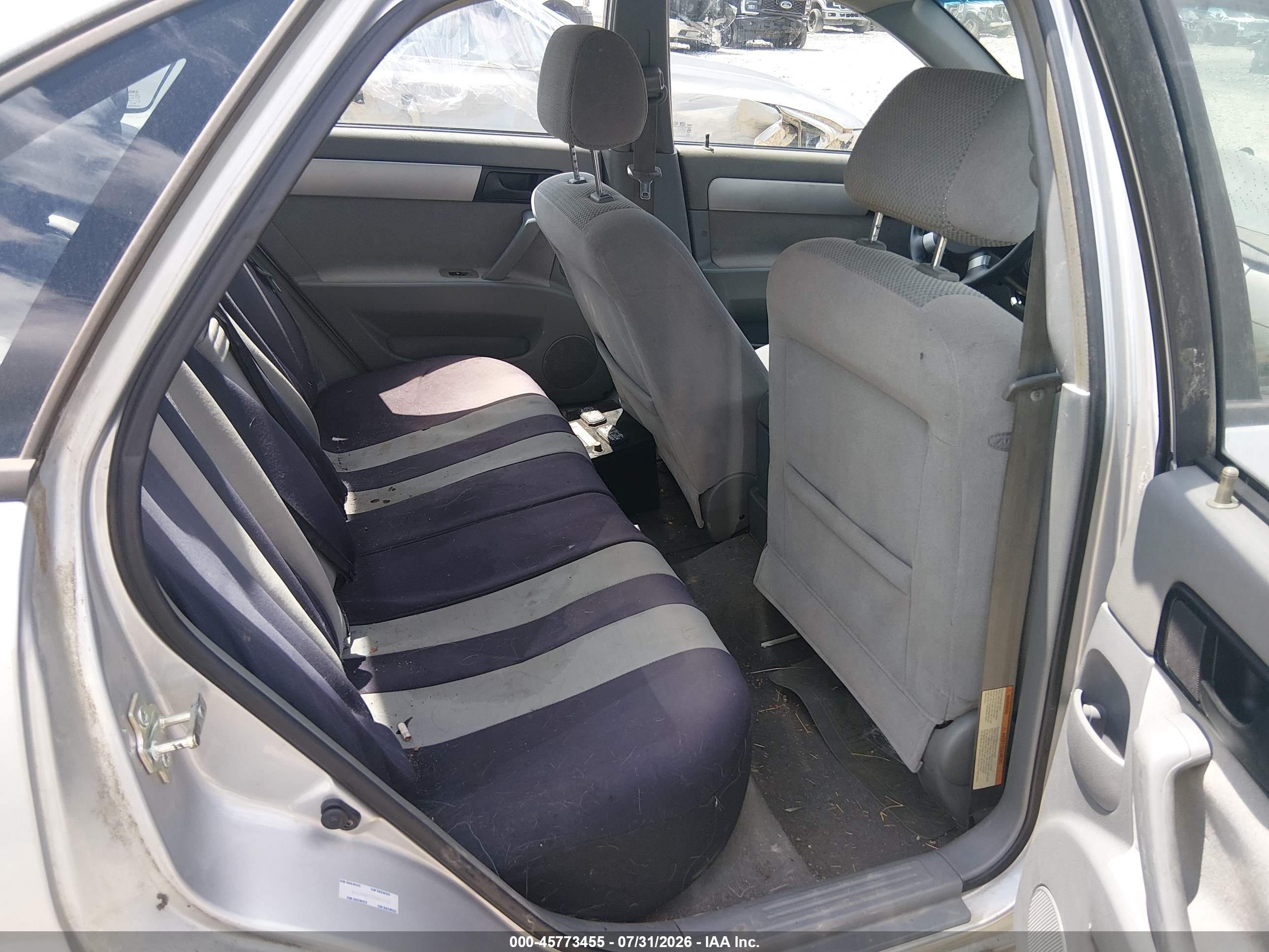 2007 Suzuki Forenza Abs/convenience Gray vin: KL5JD56Z37K633110