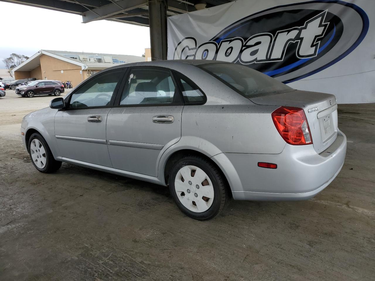 2006 Suzuki Forenza Silver vin: KL5JD56Z56K476288