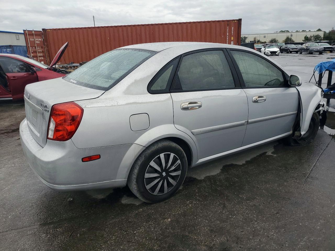 2007 Suzuki Forenza Base Silver vin: KL5JD56Z57K526978