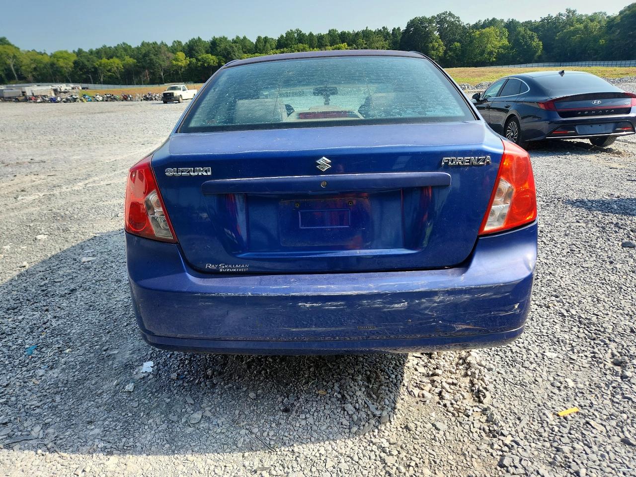 2006 Suzuki Forenza Blue vin: KL5JD56ZX6K417933